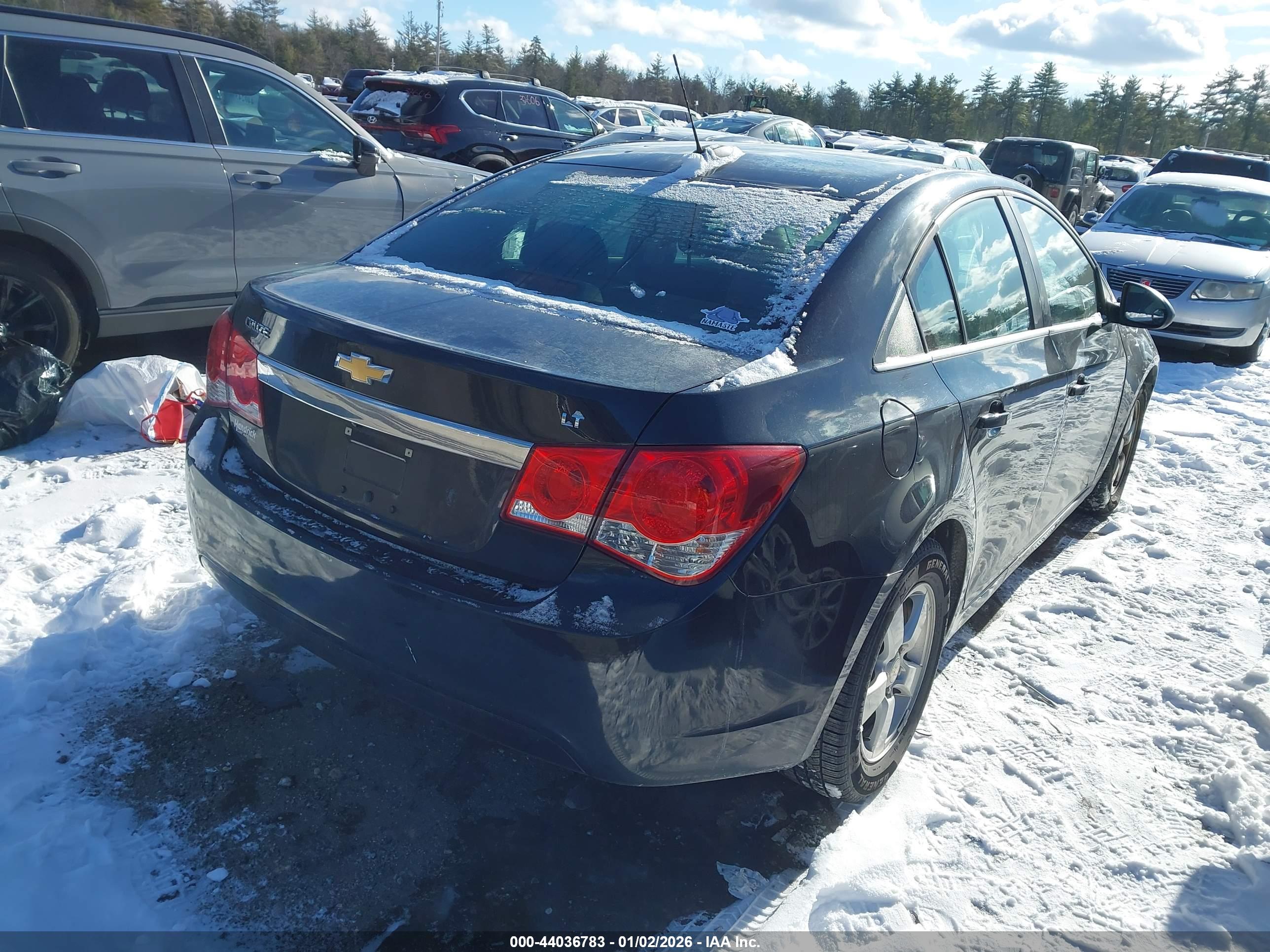 CHEVROLET CRUZE image 4