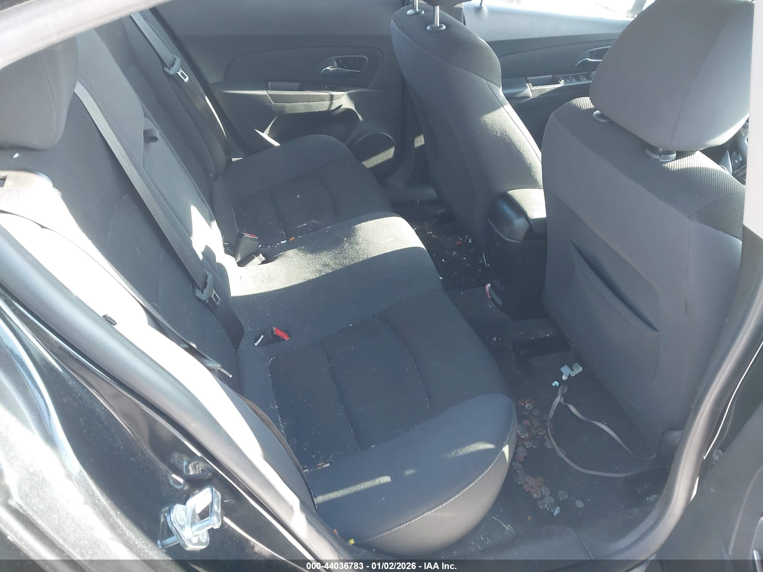 CHEVROLET CRUZE image 8