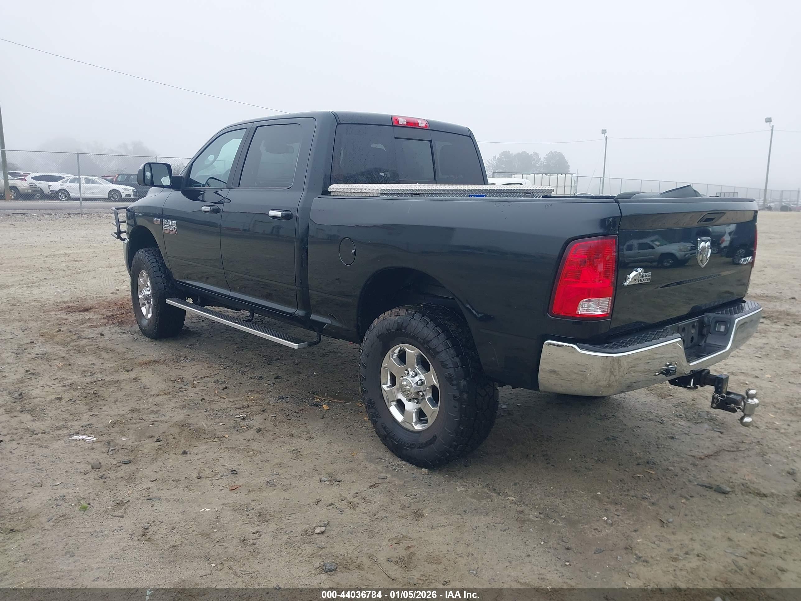 RAM 2500 image 3