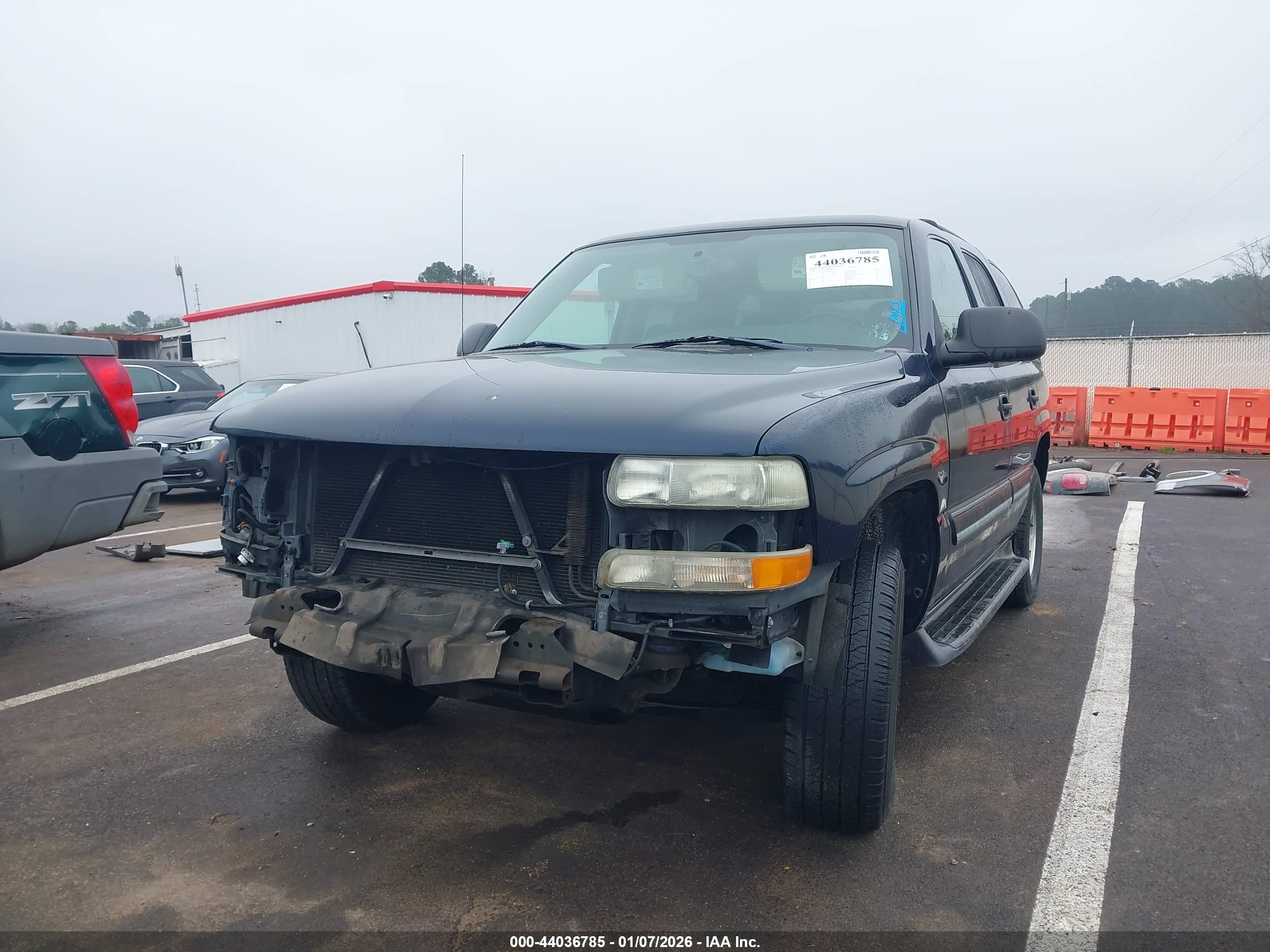 CHEVROLET TAHOE image 6
