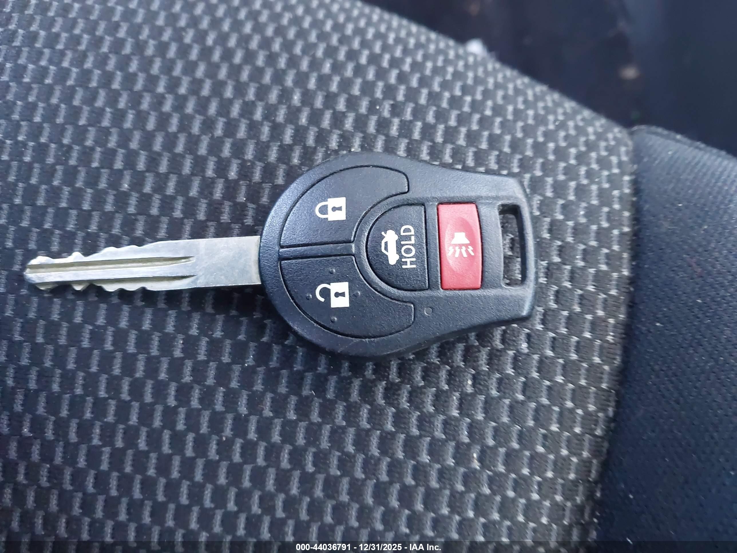 NISSAN SENTRA image 11