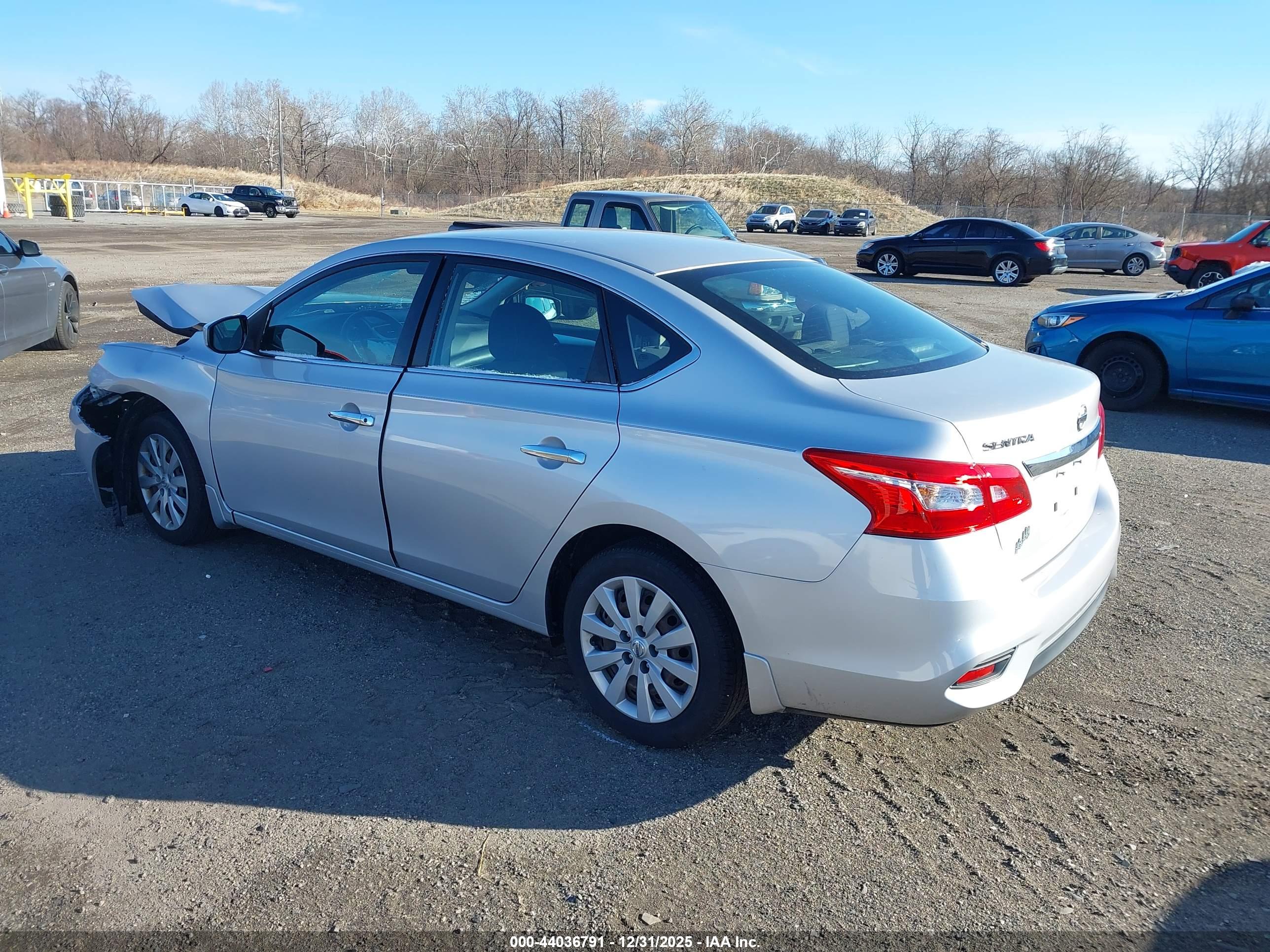 NISSAN SENTRA image 3