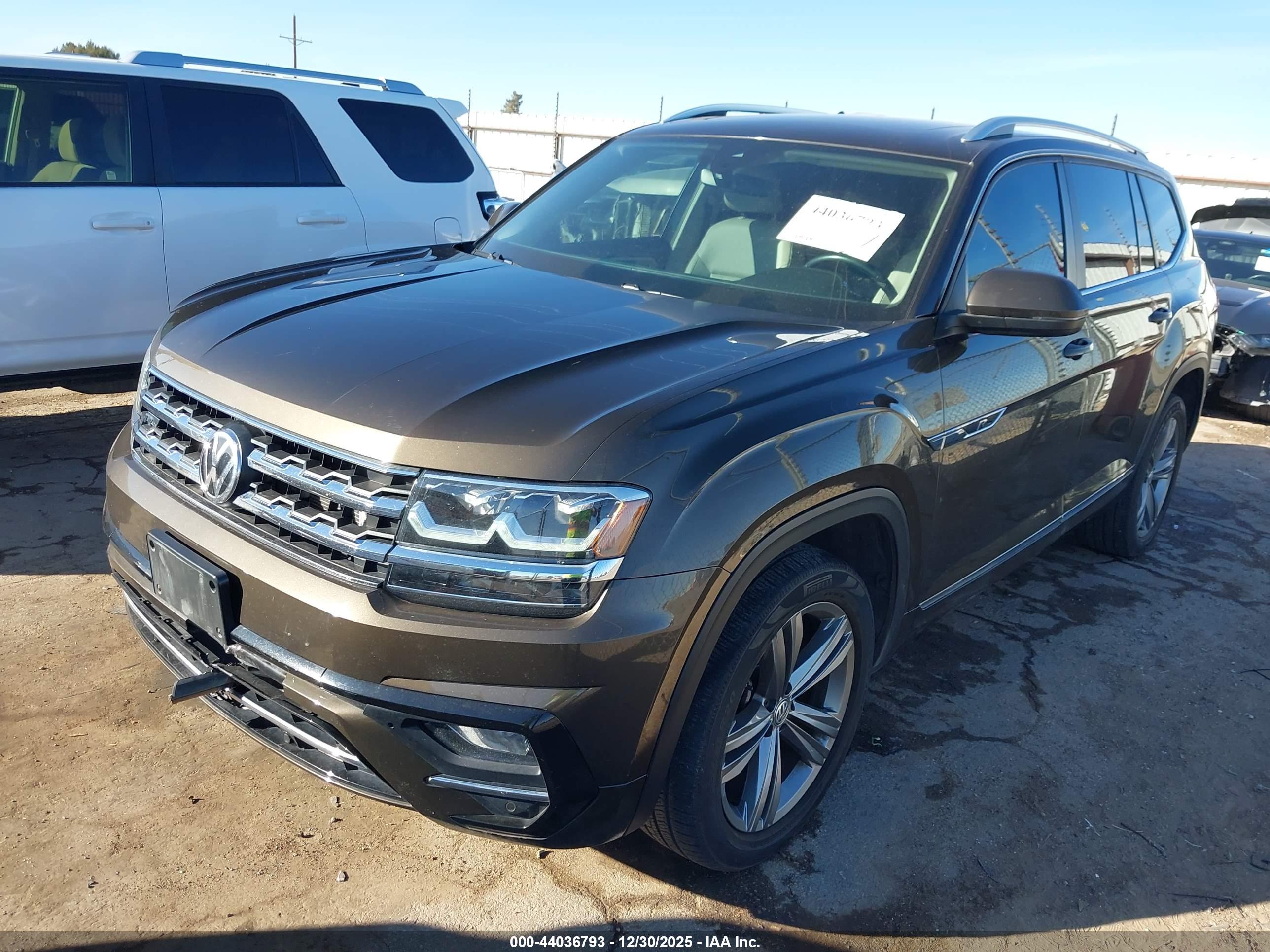 VOLKSWAGEN ATLAS image 2