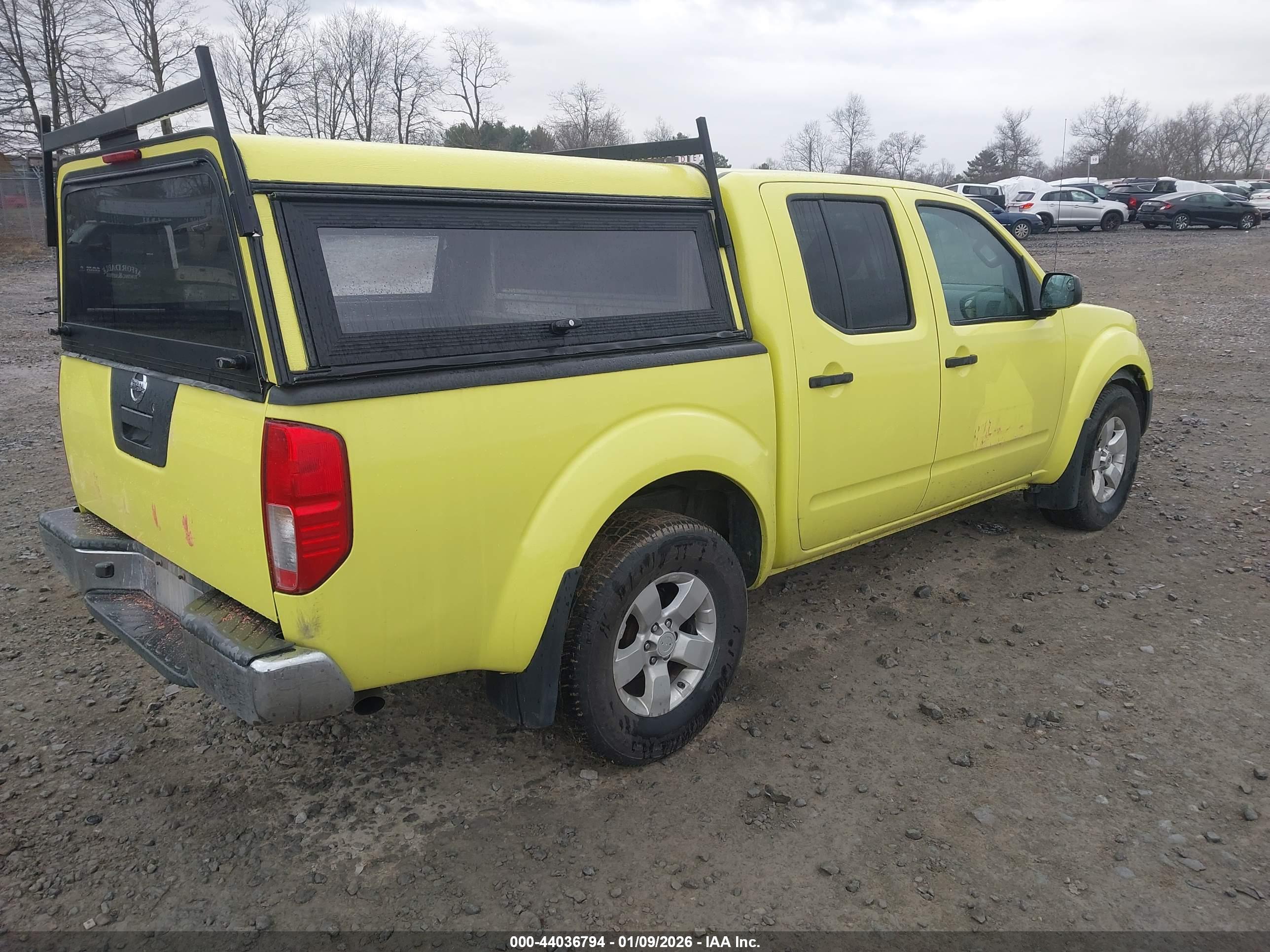 NISSAN FRONTIER image 4