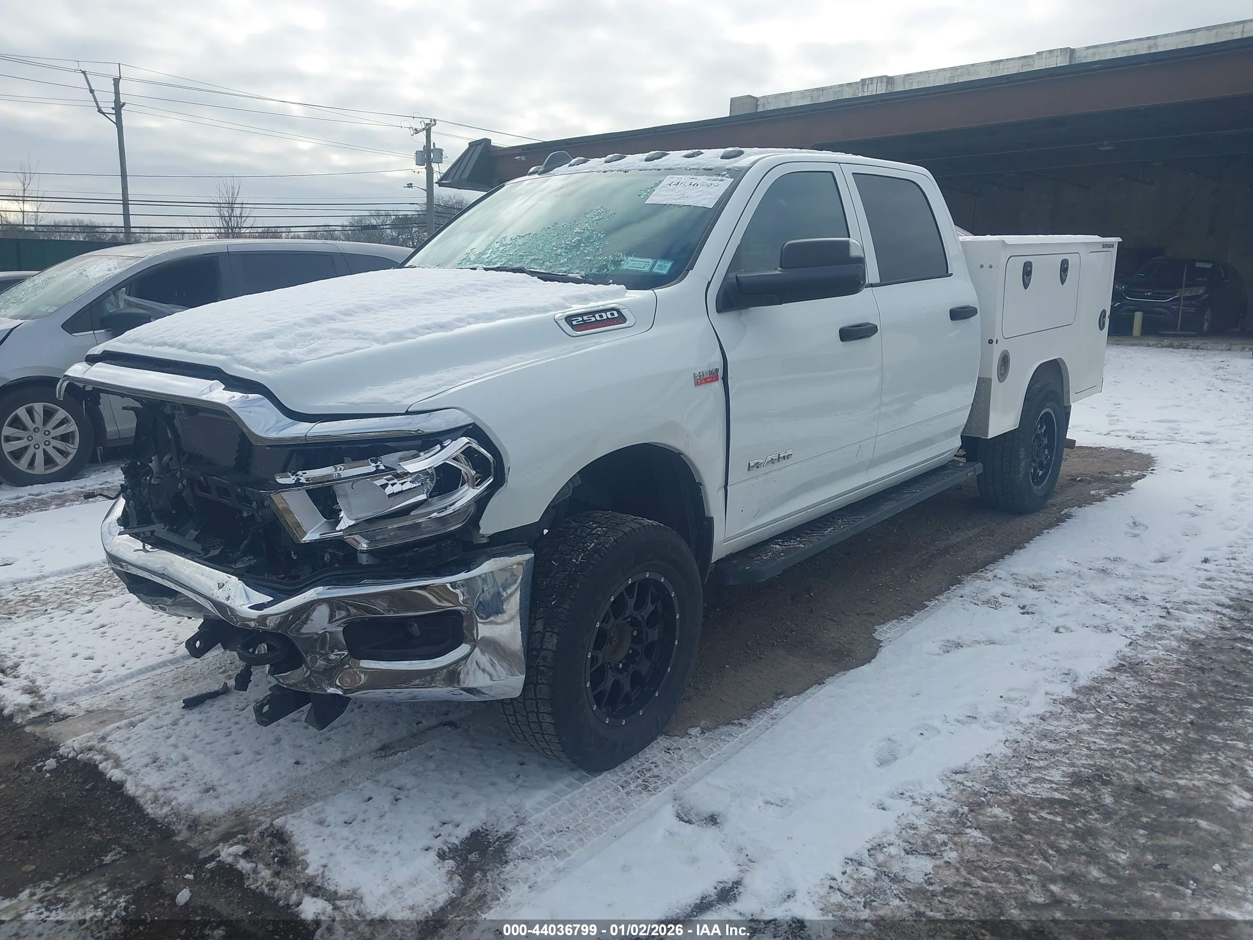 RAM 2500 image 2