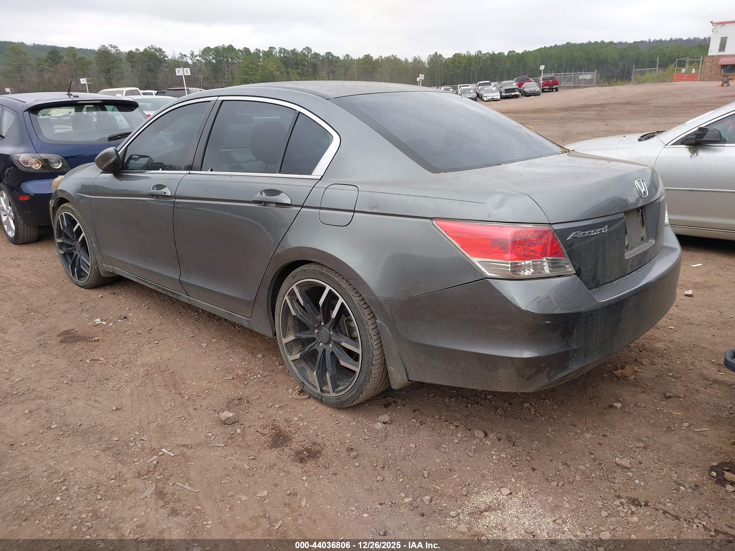 HONDA ACCORD image 3
