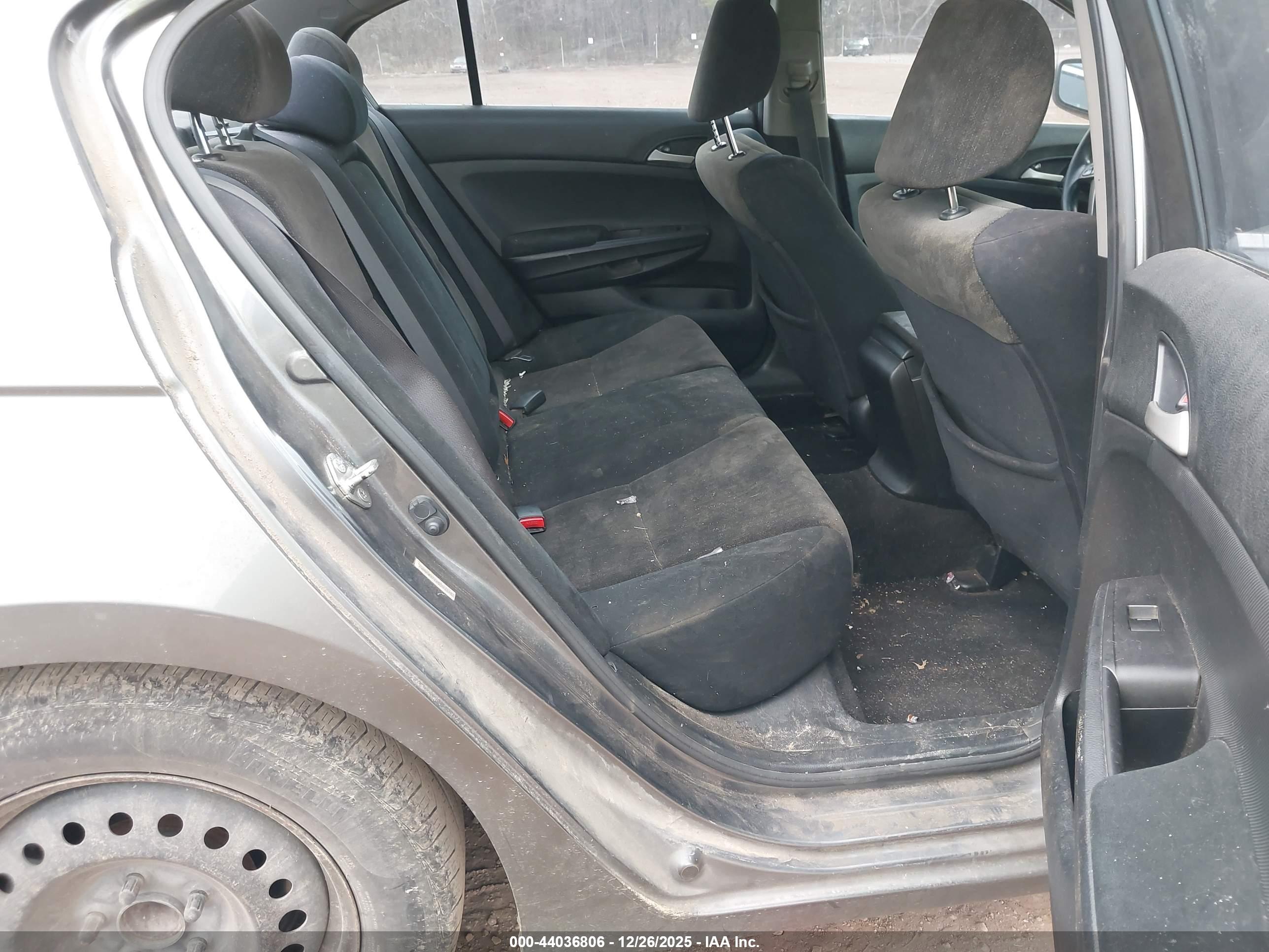 HONDA ACCORD image 8