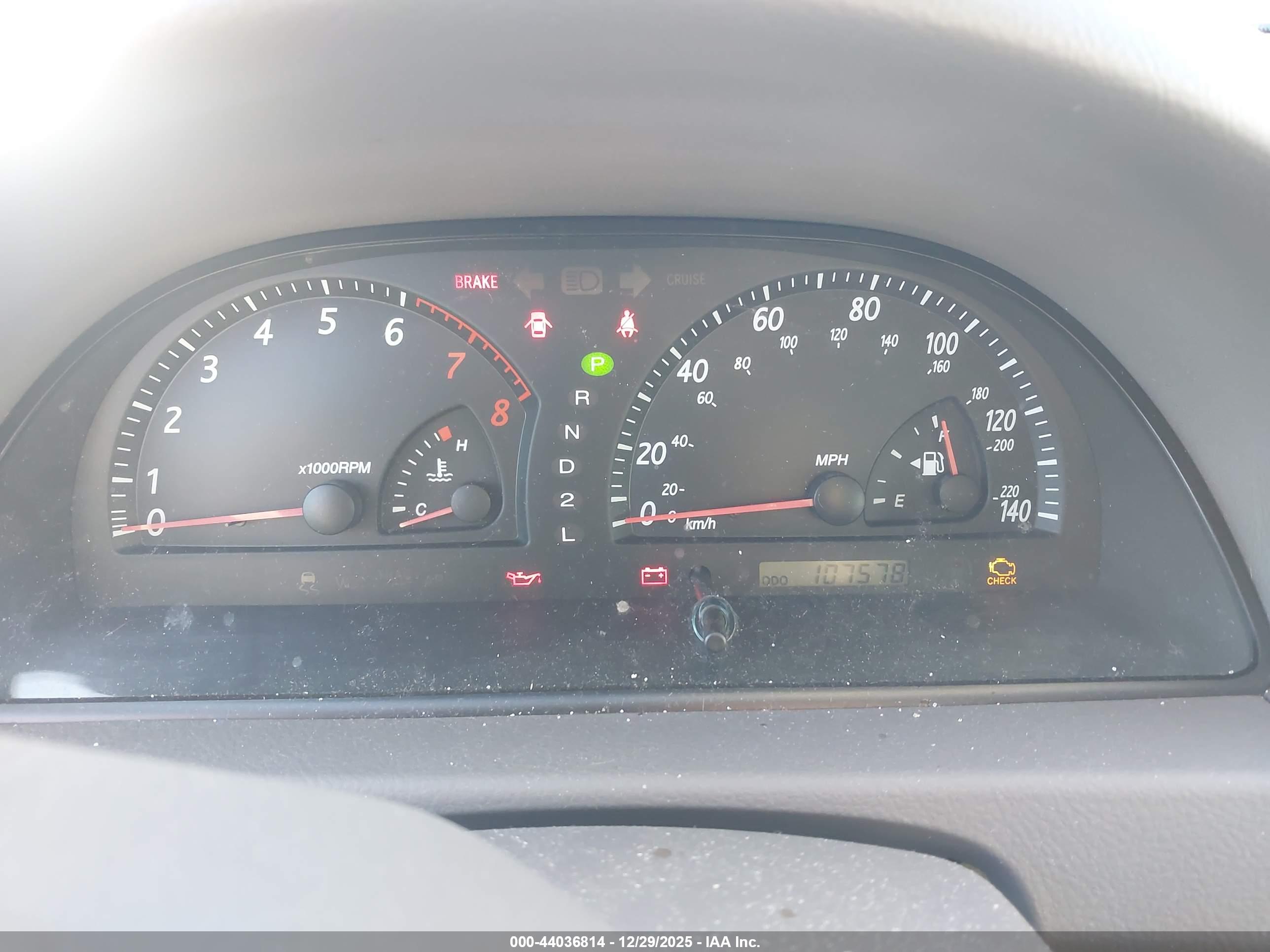 TOYOTA CAMRY image 7