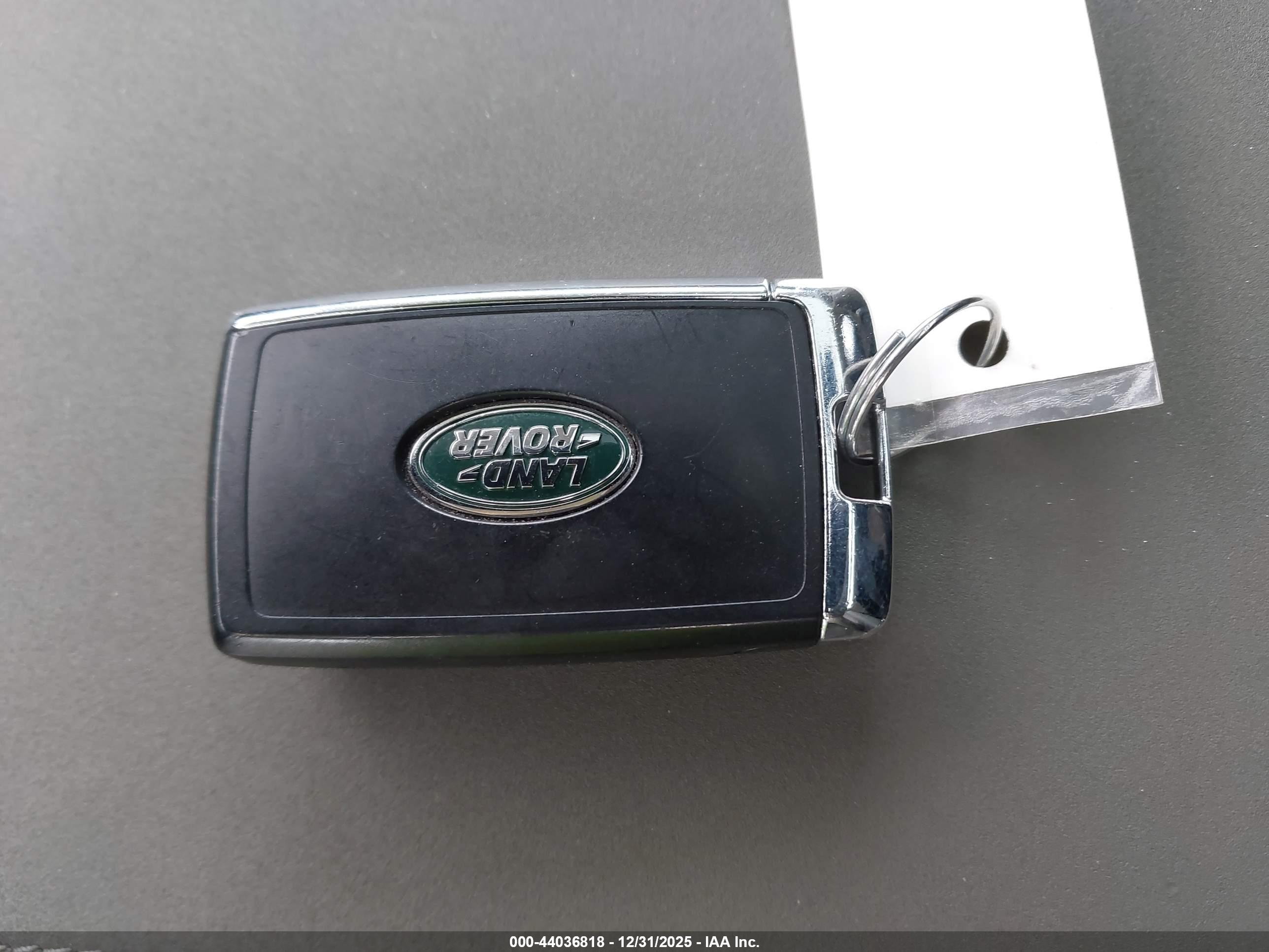 LAND ROVER image 11