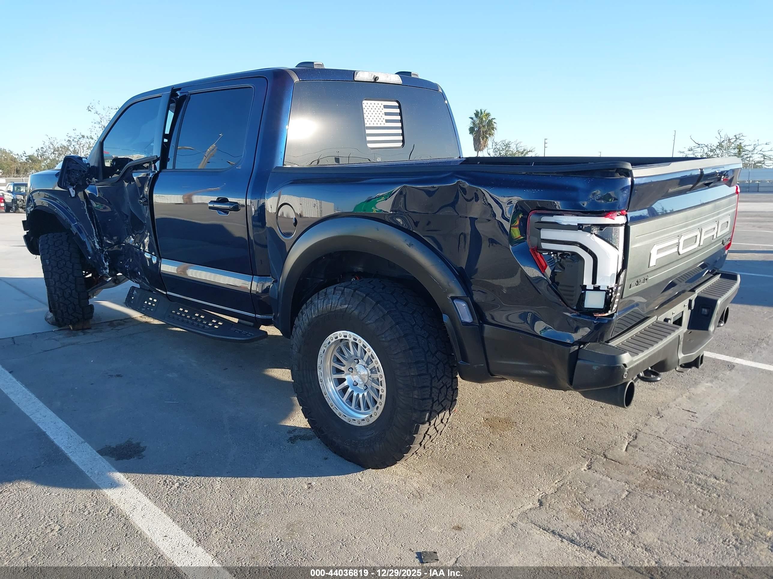 FORD F-150 image 3