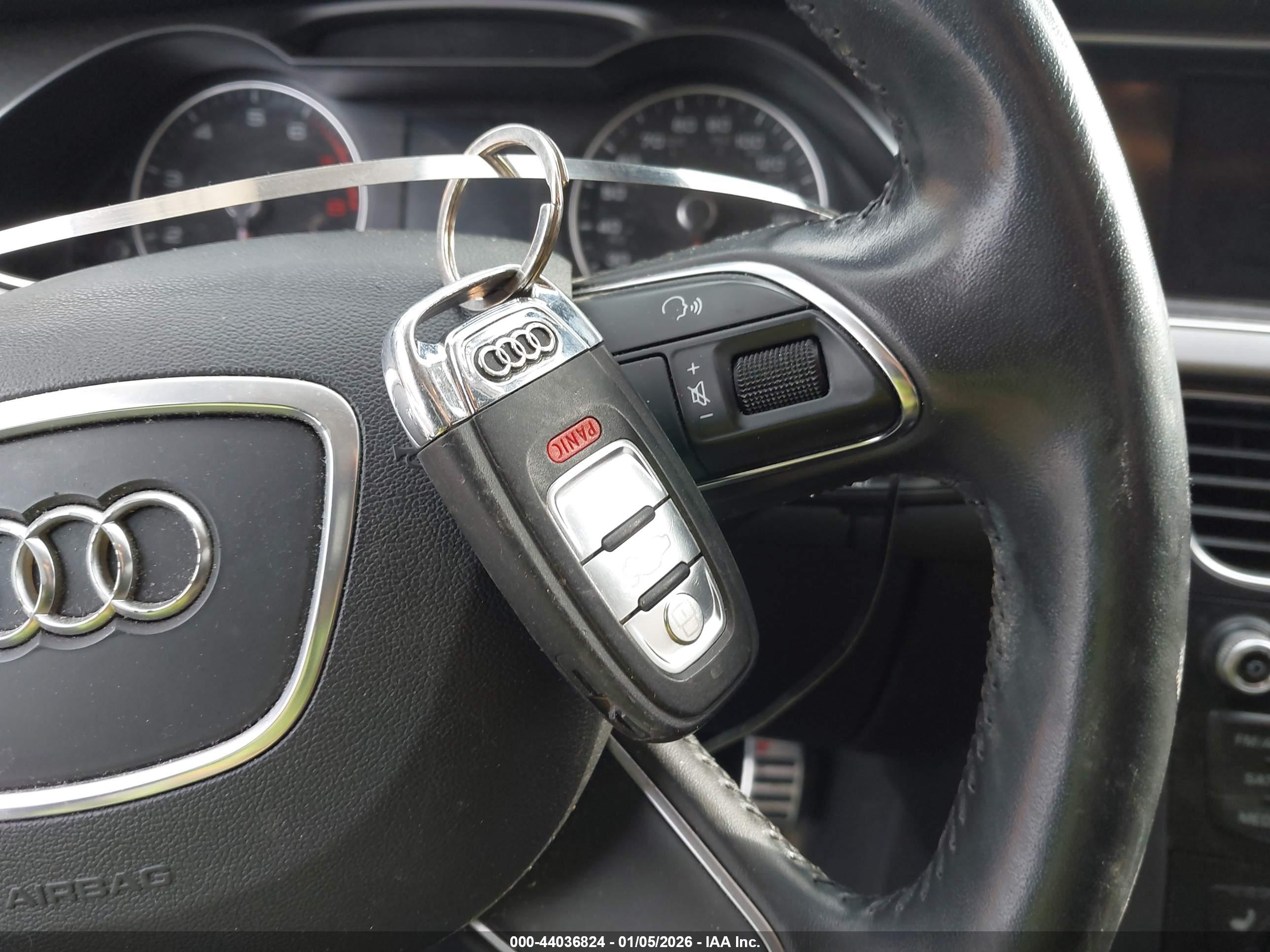 AUDI A4 image 11