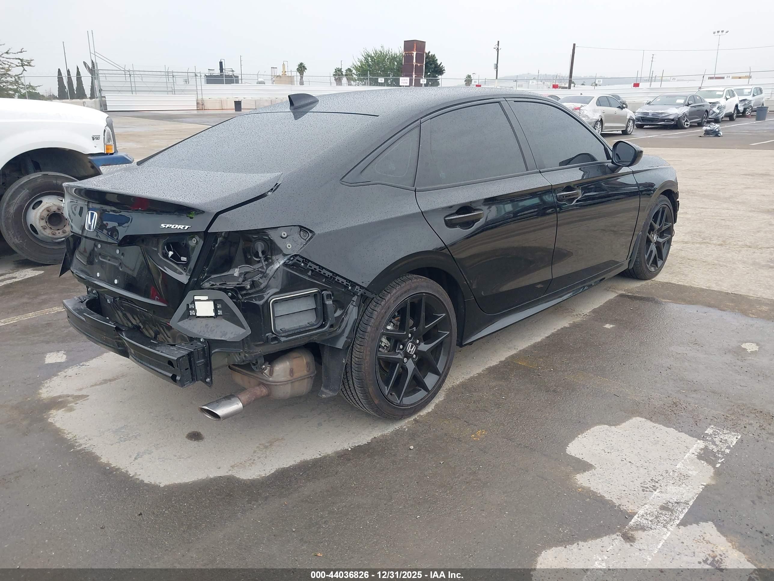 HONDA CIVIC image 4