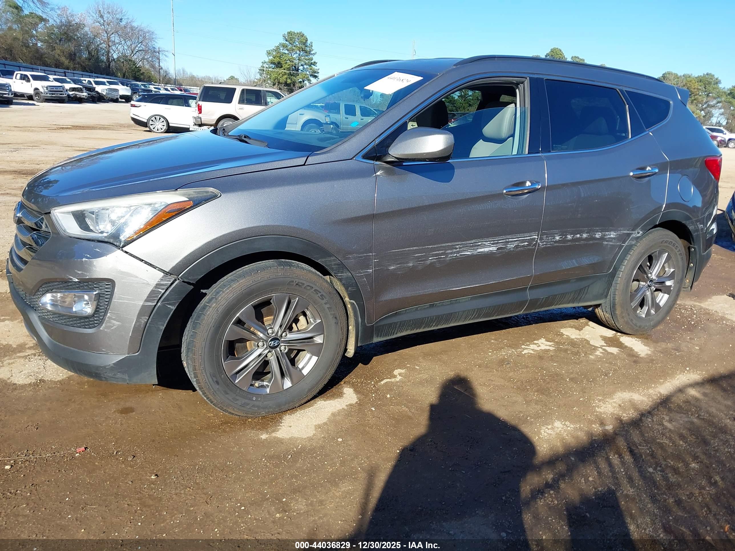 HYUNDAI SANTA image 6