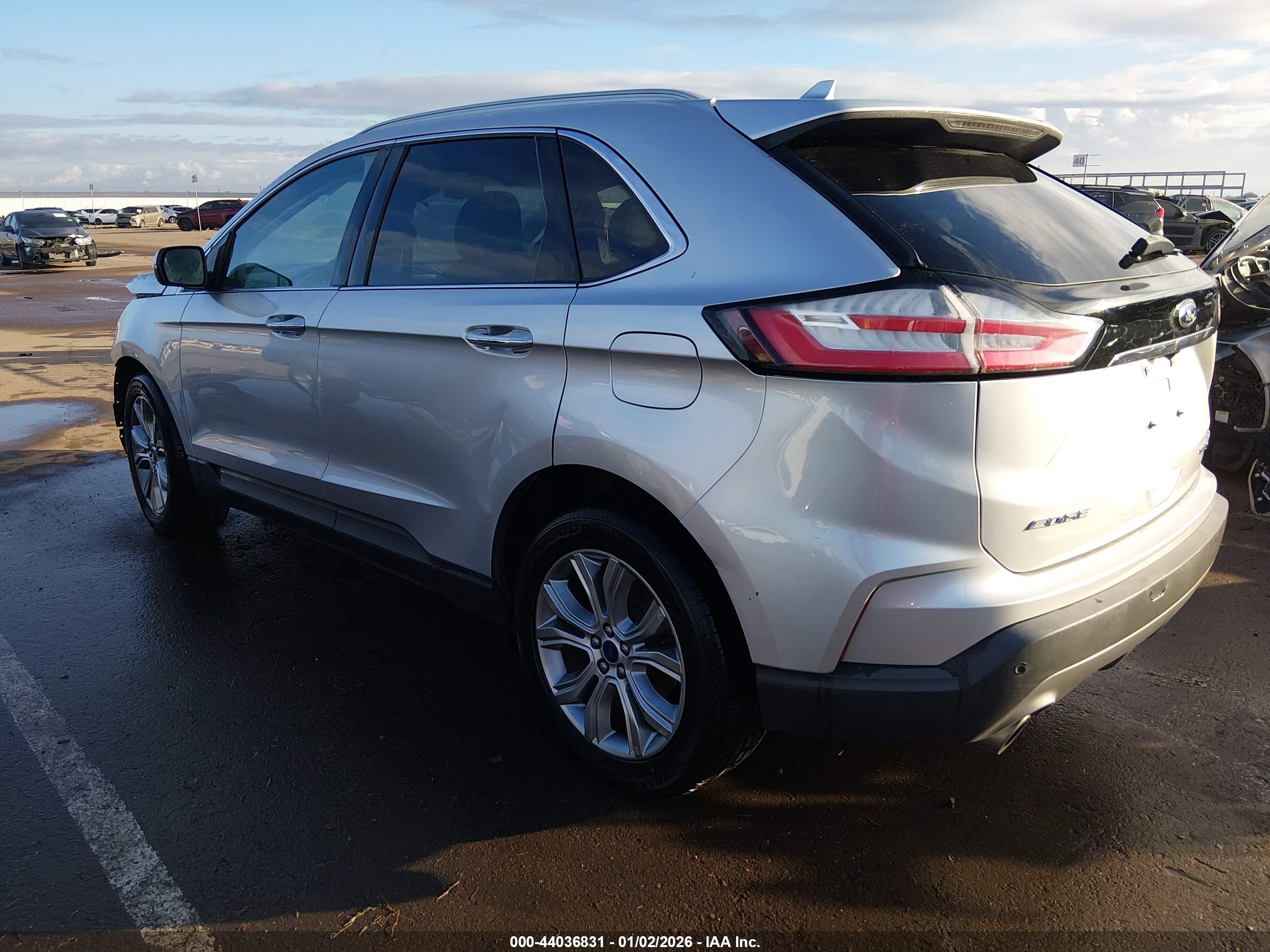 FORD EDGE image 3