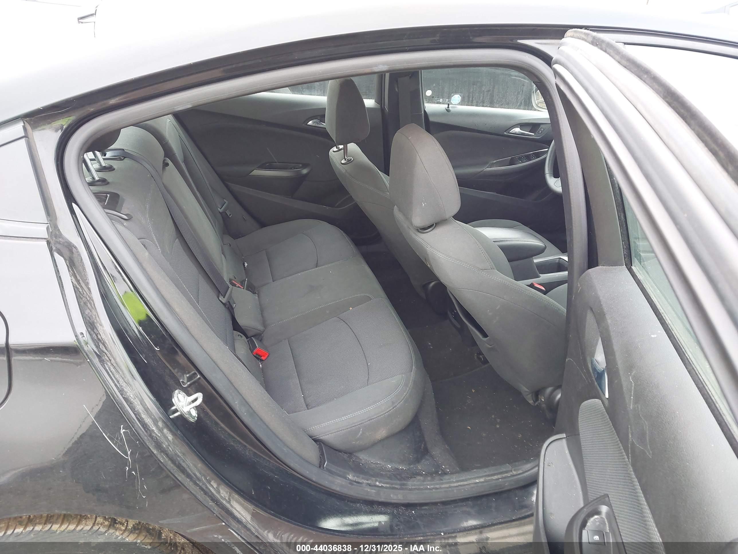 CHEVROLET CRUZE image 8