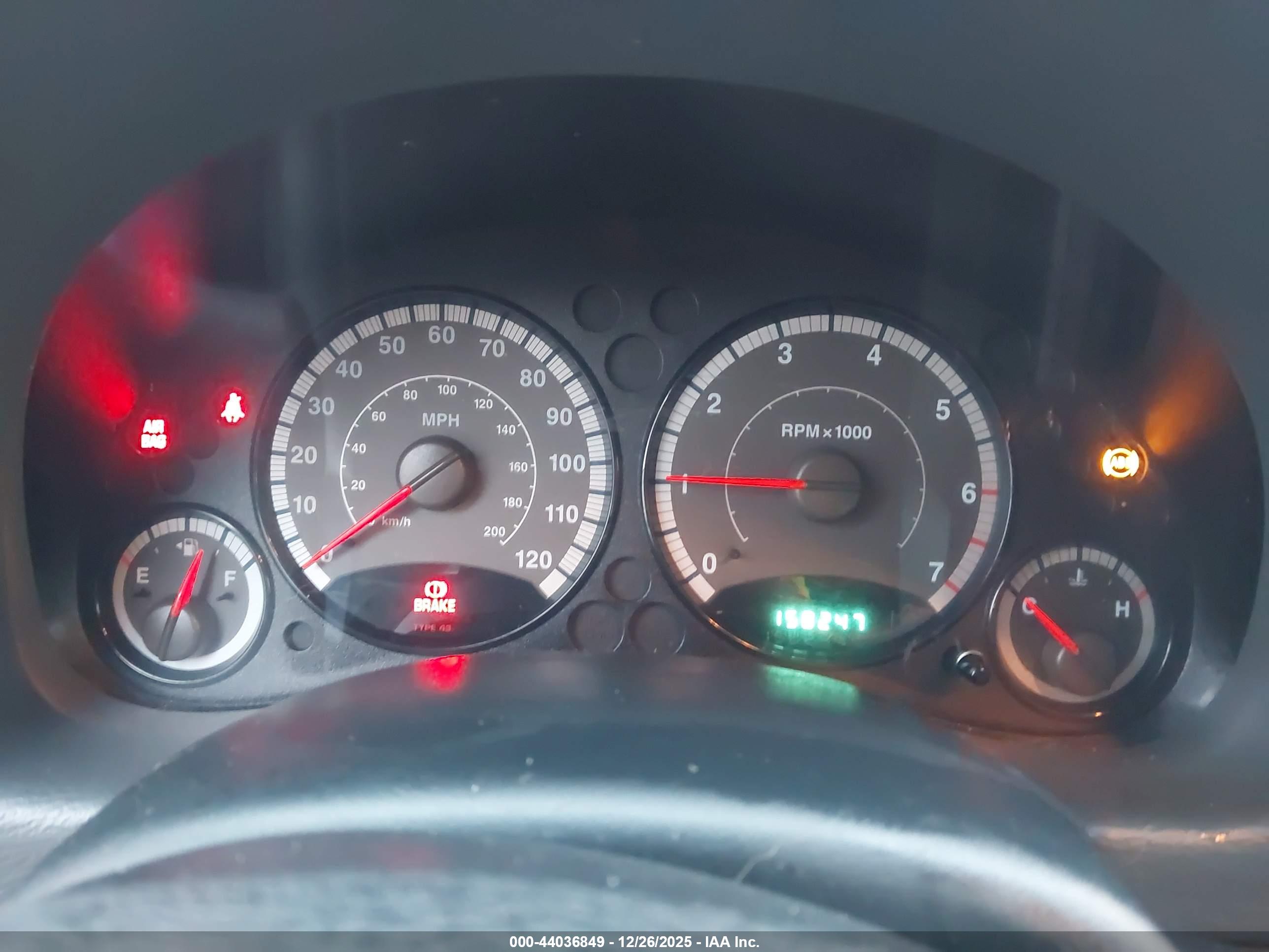 JEEP LIBERTY image 7