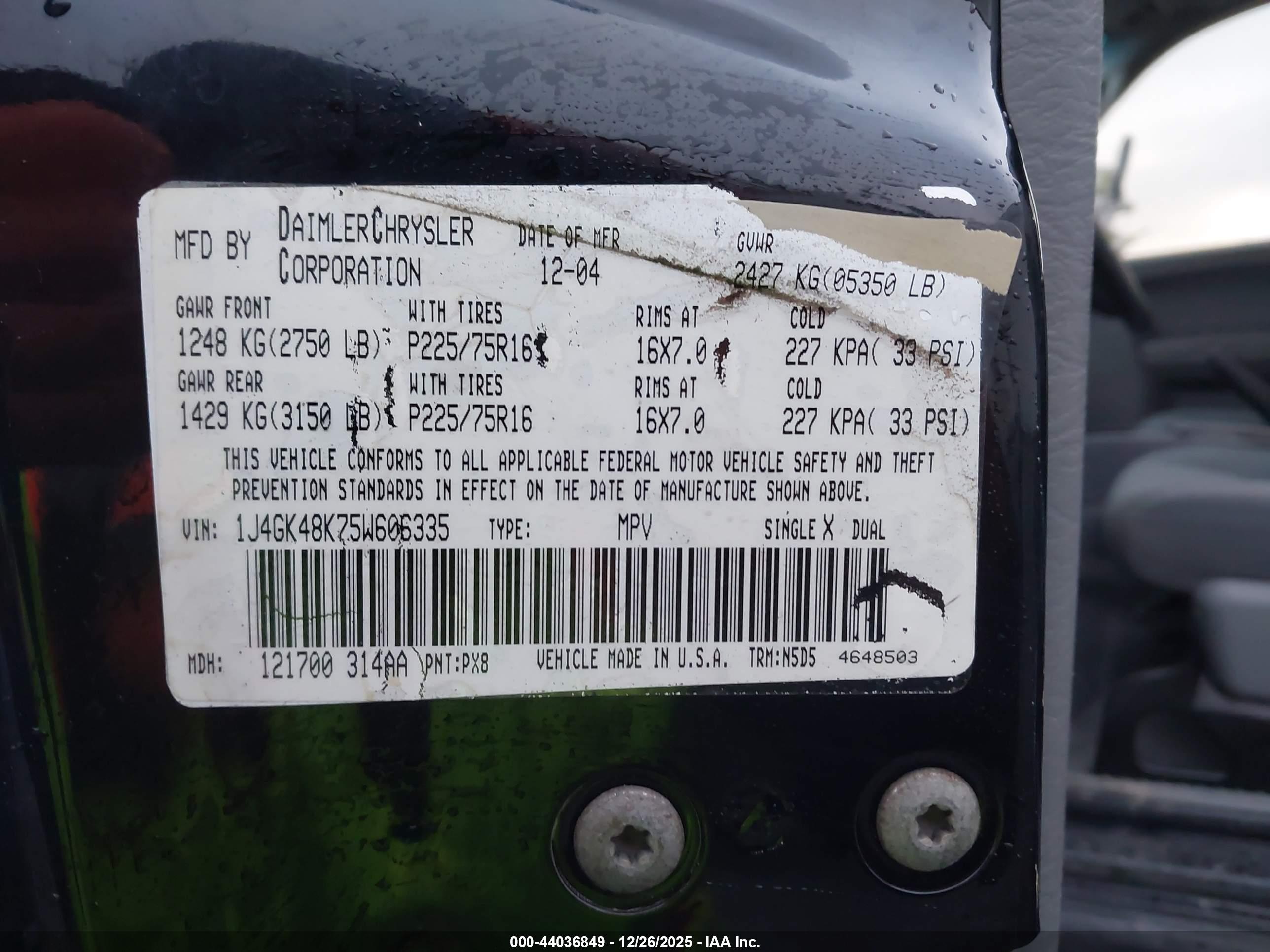 JEEP LIBERTY image 9