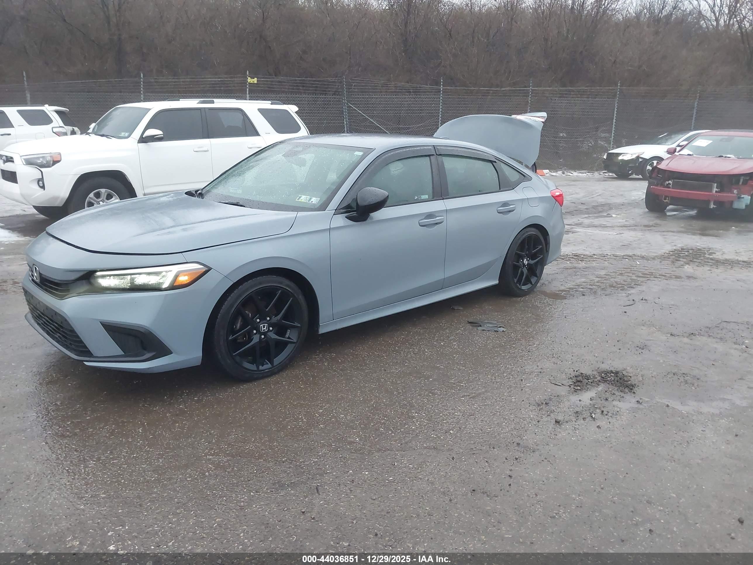 HONDA CIVIC image 2