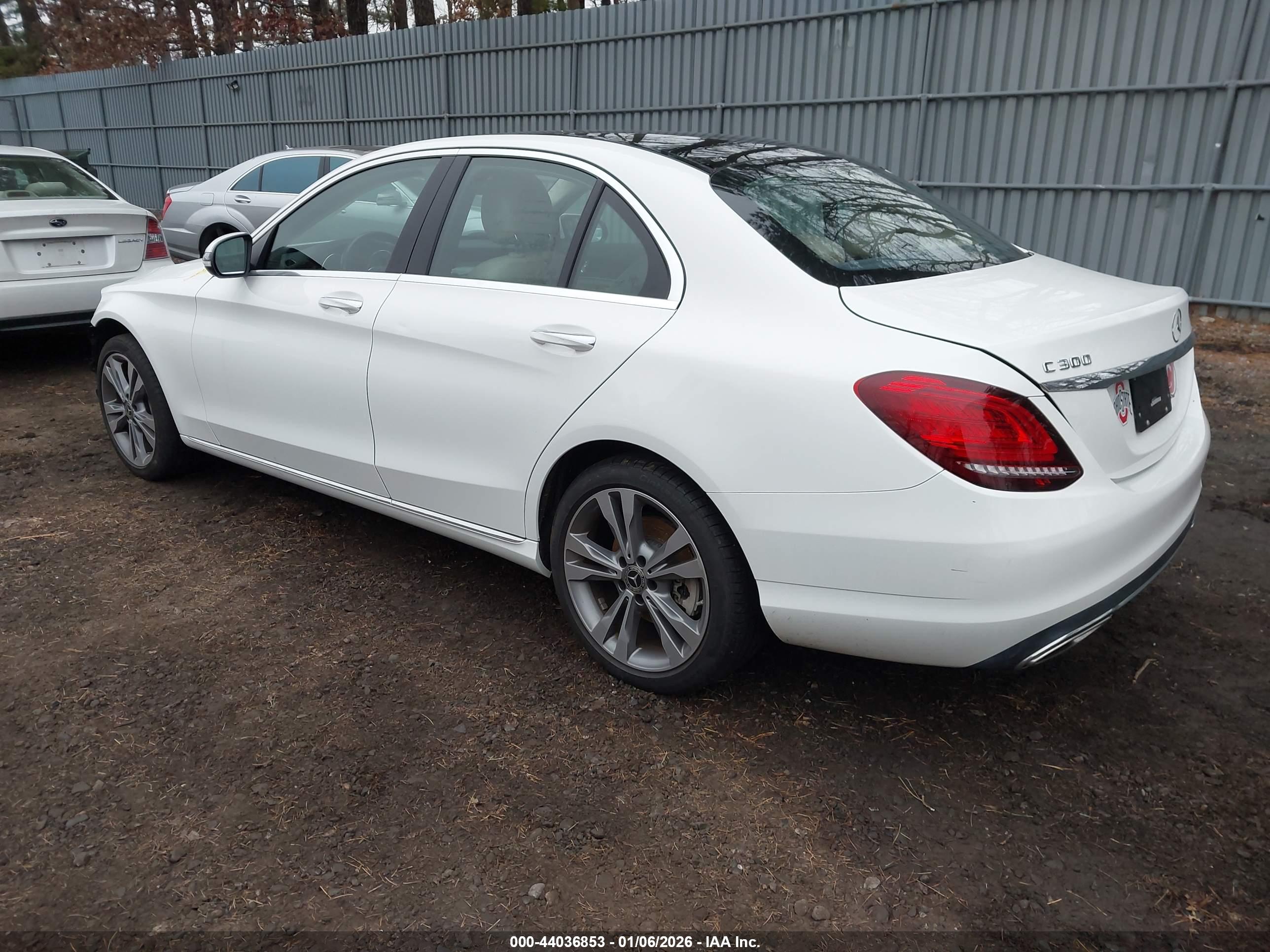 MERCEDES-BENZ C image 3