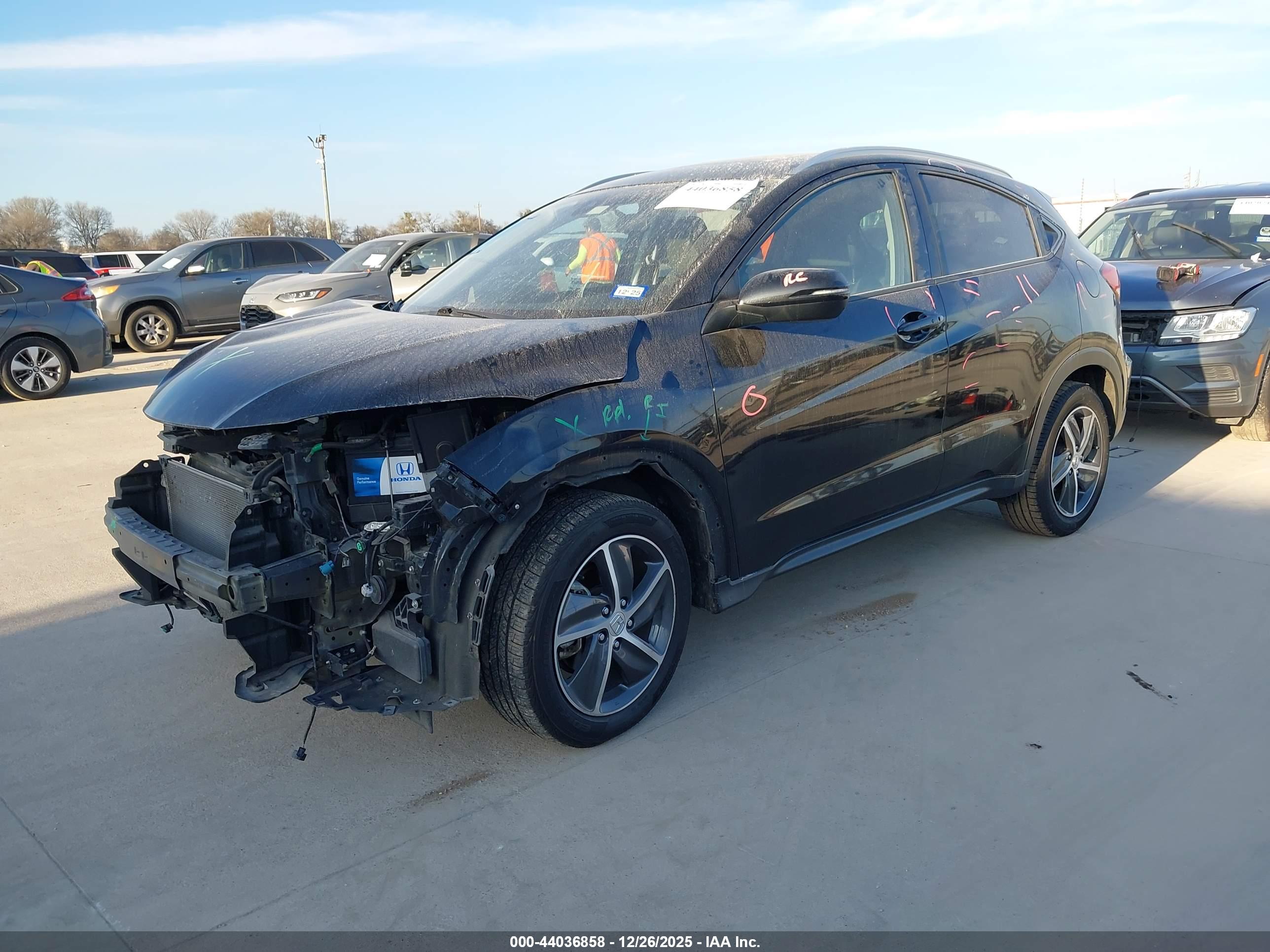 HONDA HR-V image 2