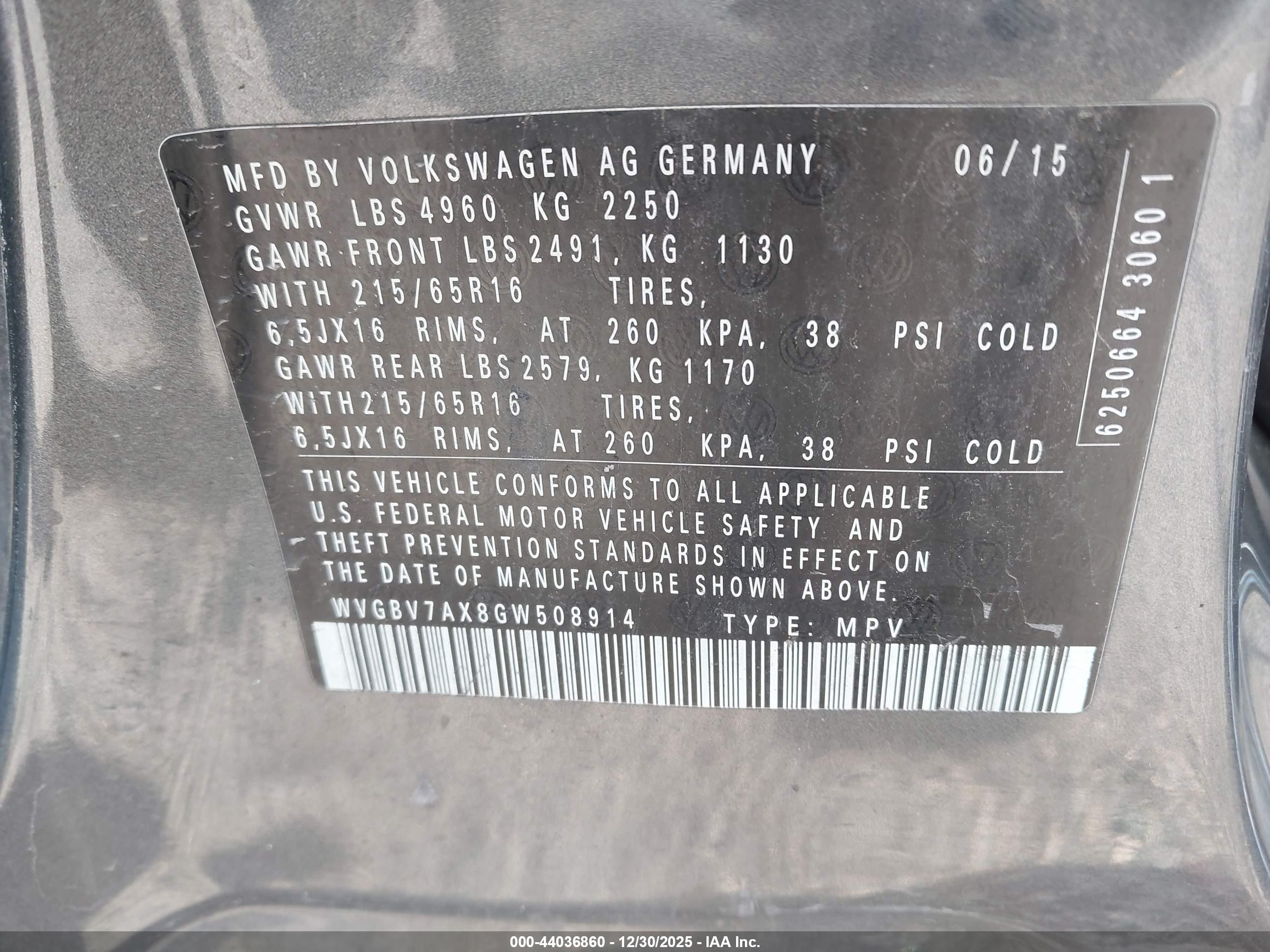 VOLKSWAGEN TIGUAN image 9