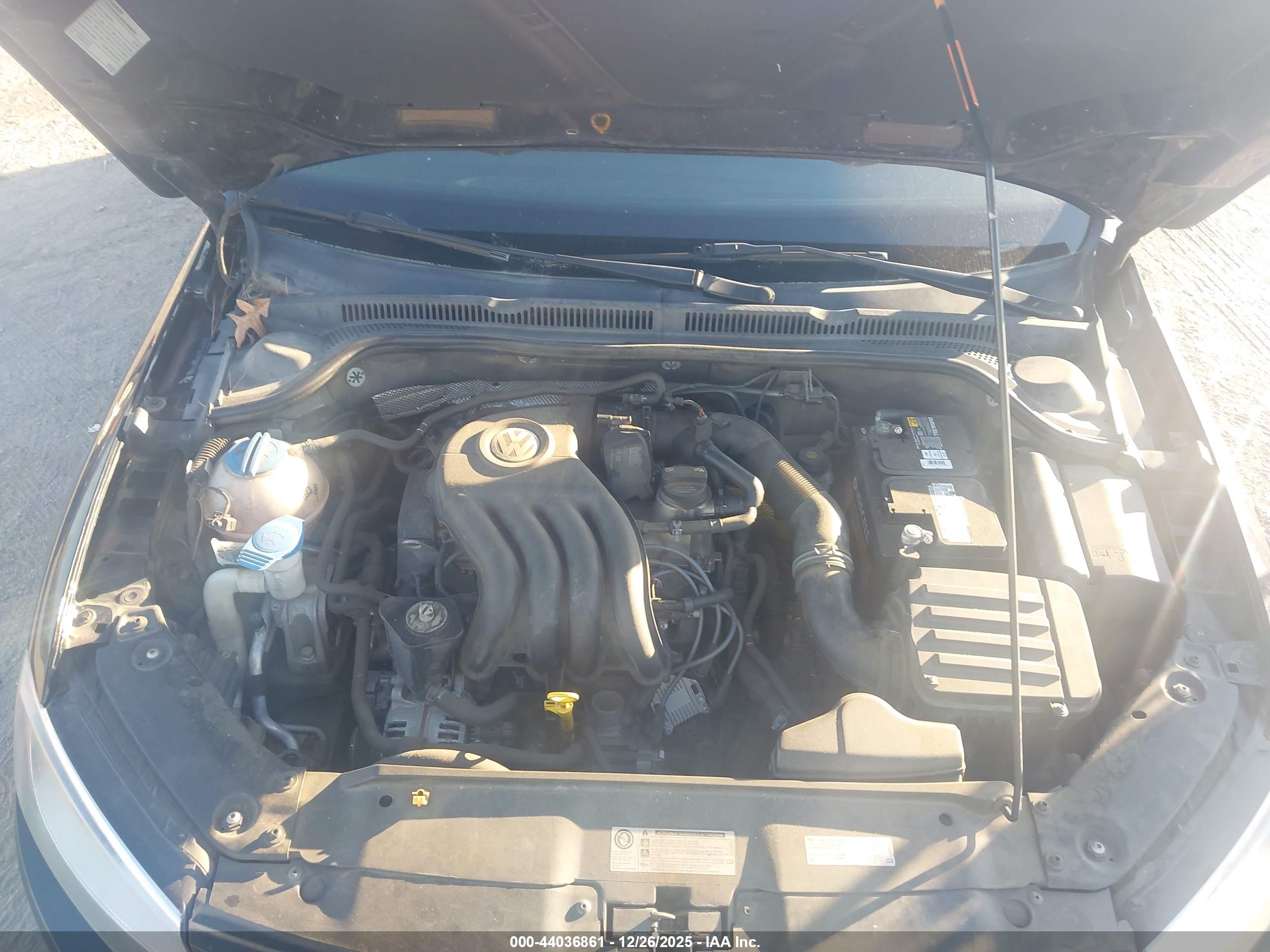 VOLKSWAGEN JETTA image 10