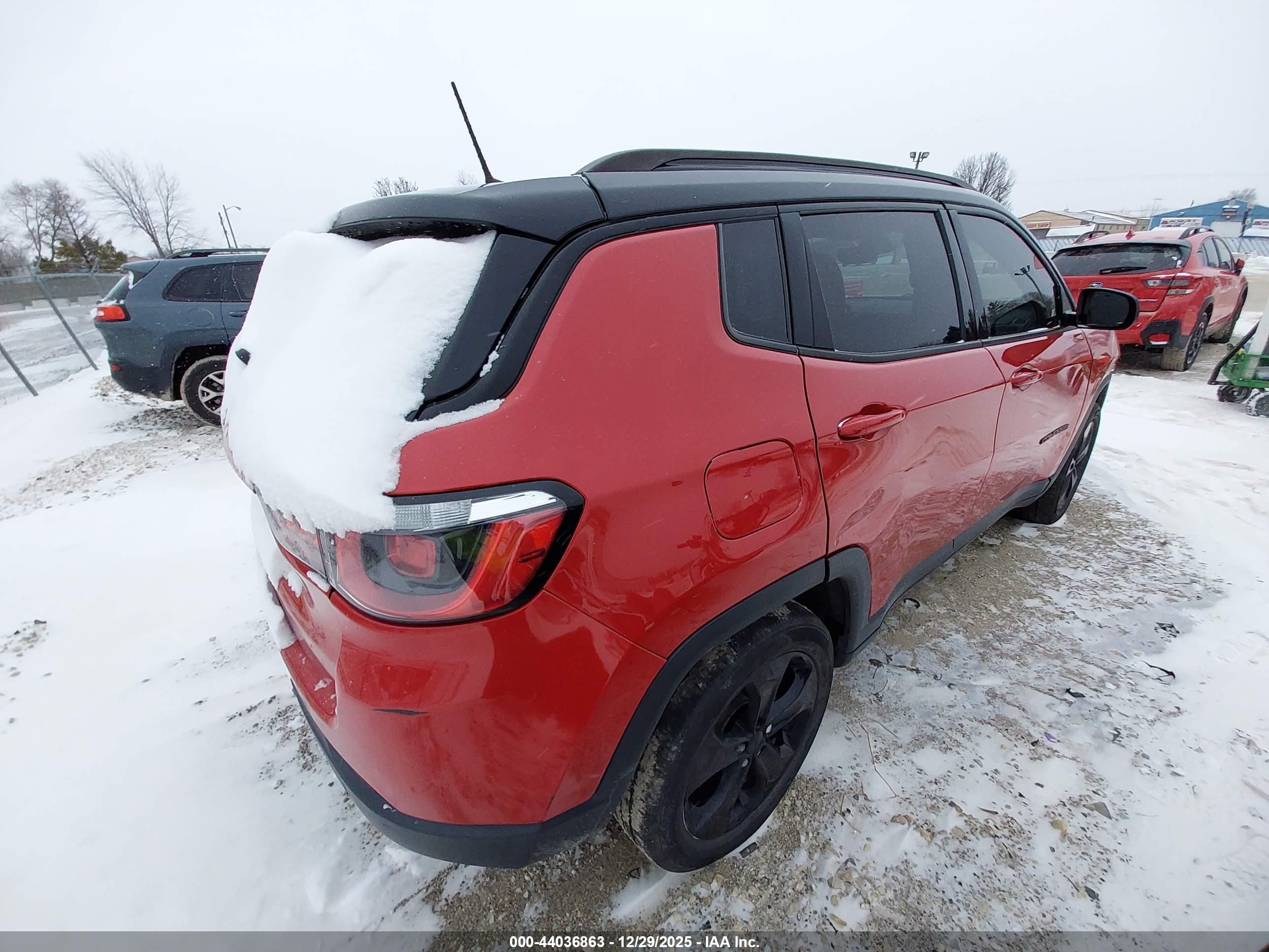 JEEP COMPASS image 4