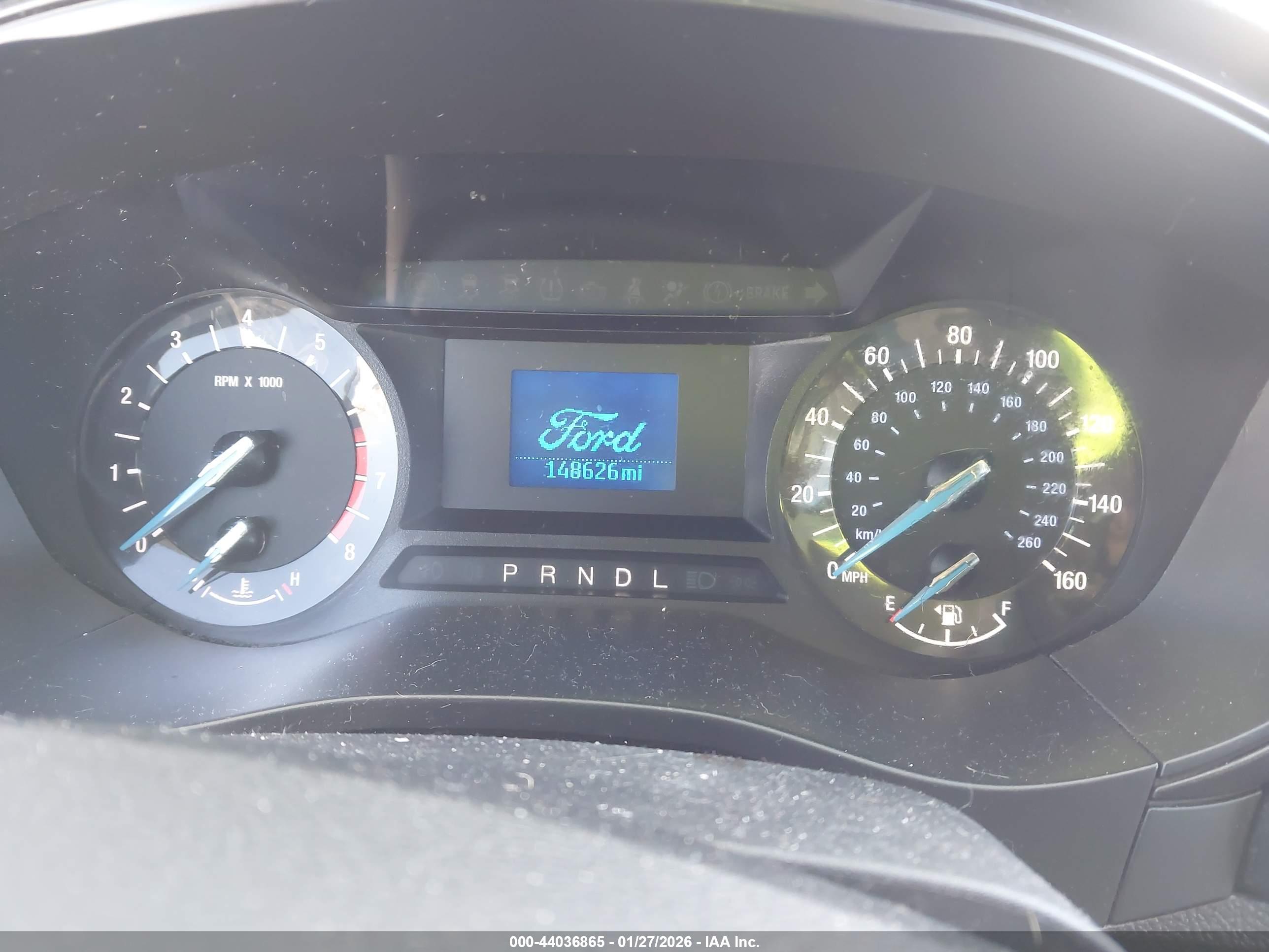 FORD FUSION image 7