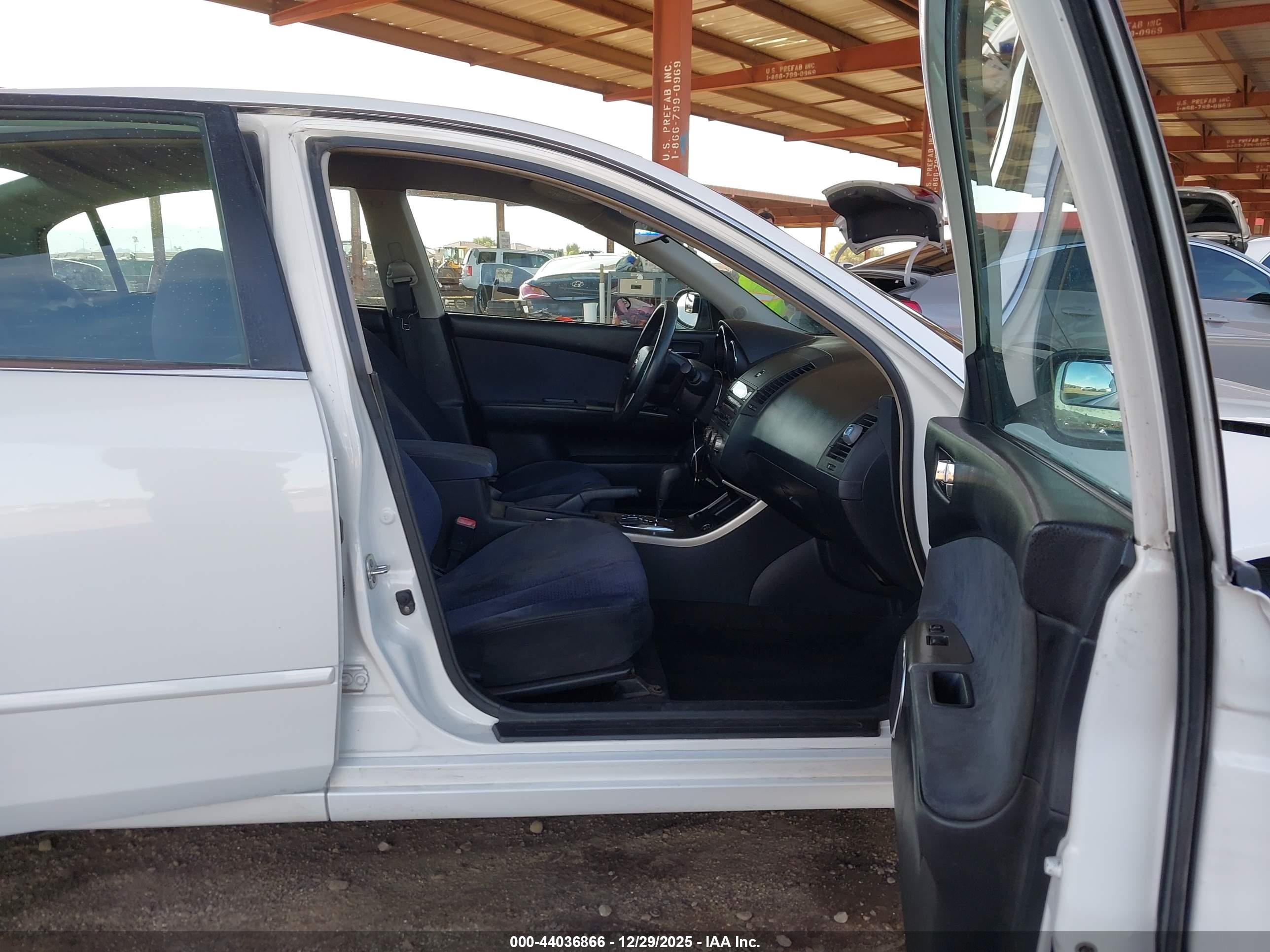 NISSAN ALTIMA image 5