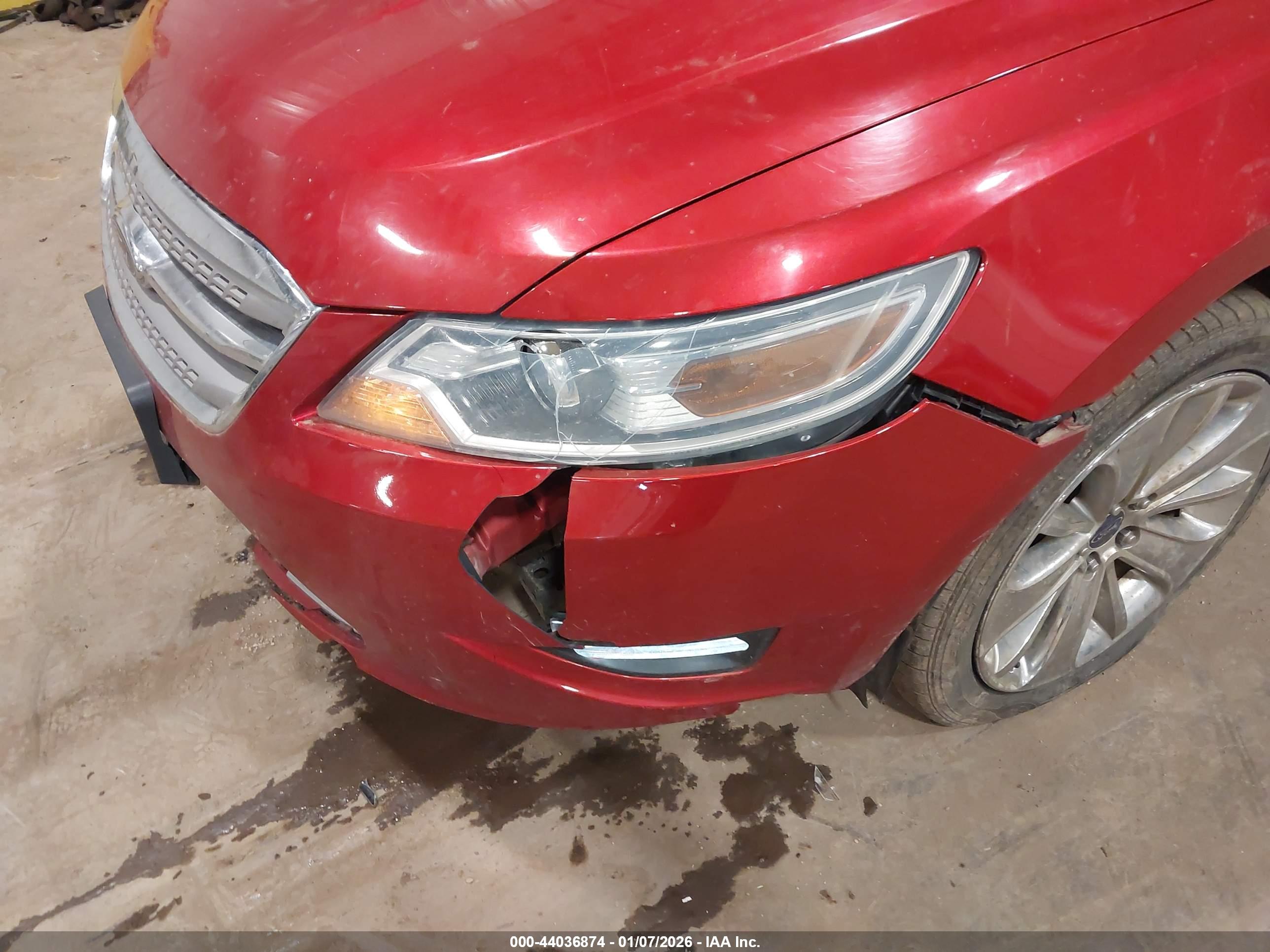 FORD TAURUS image 6