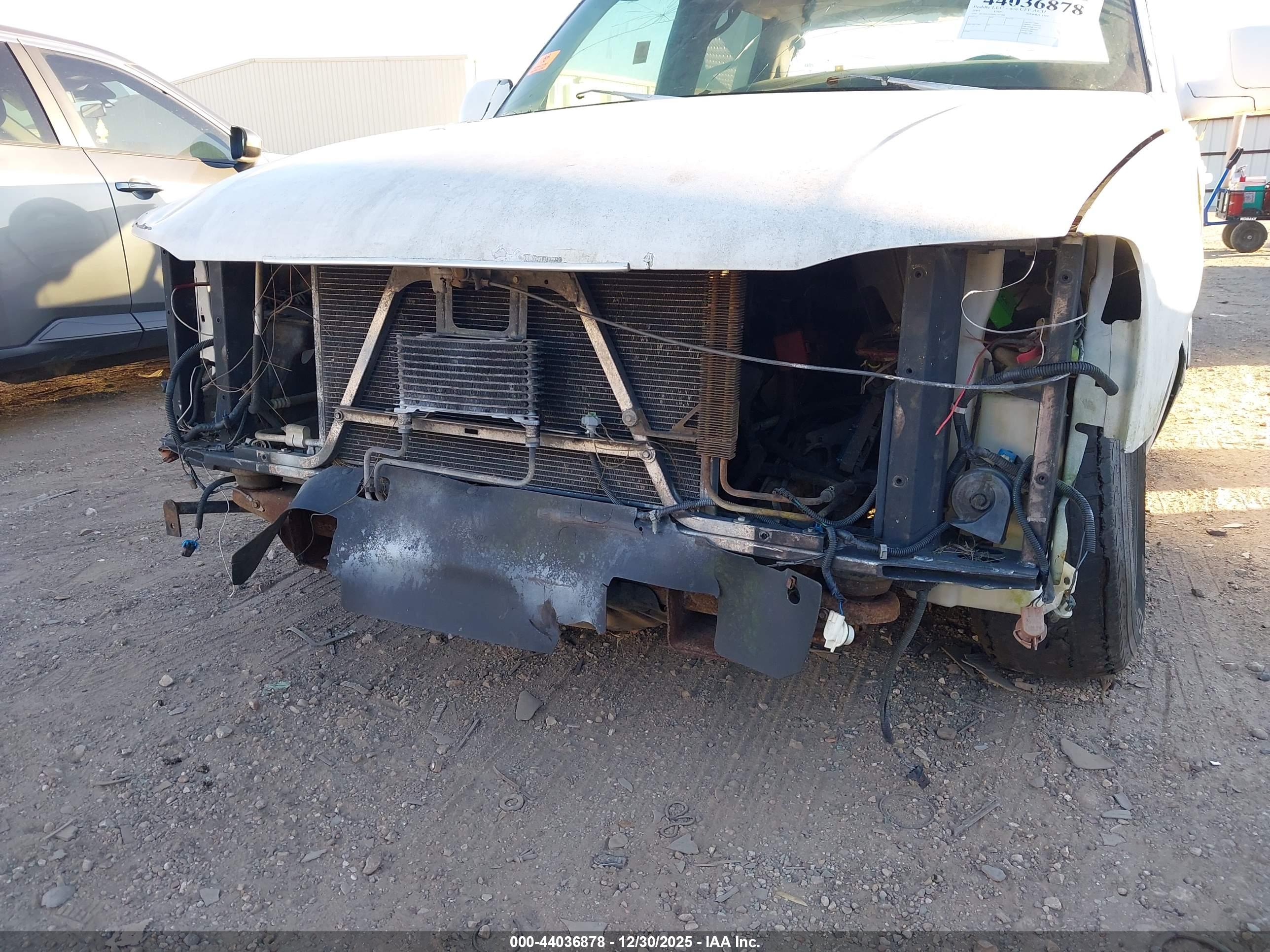 GMC SIERRA image 6