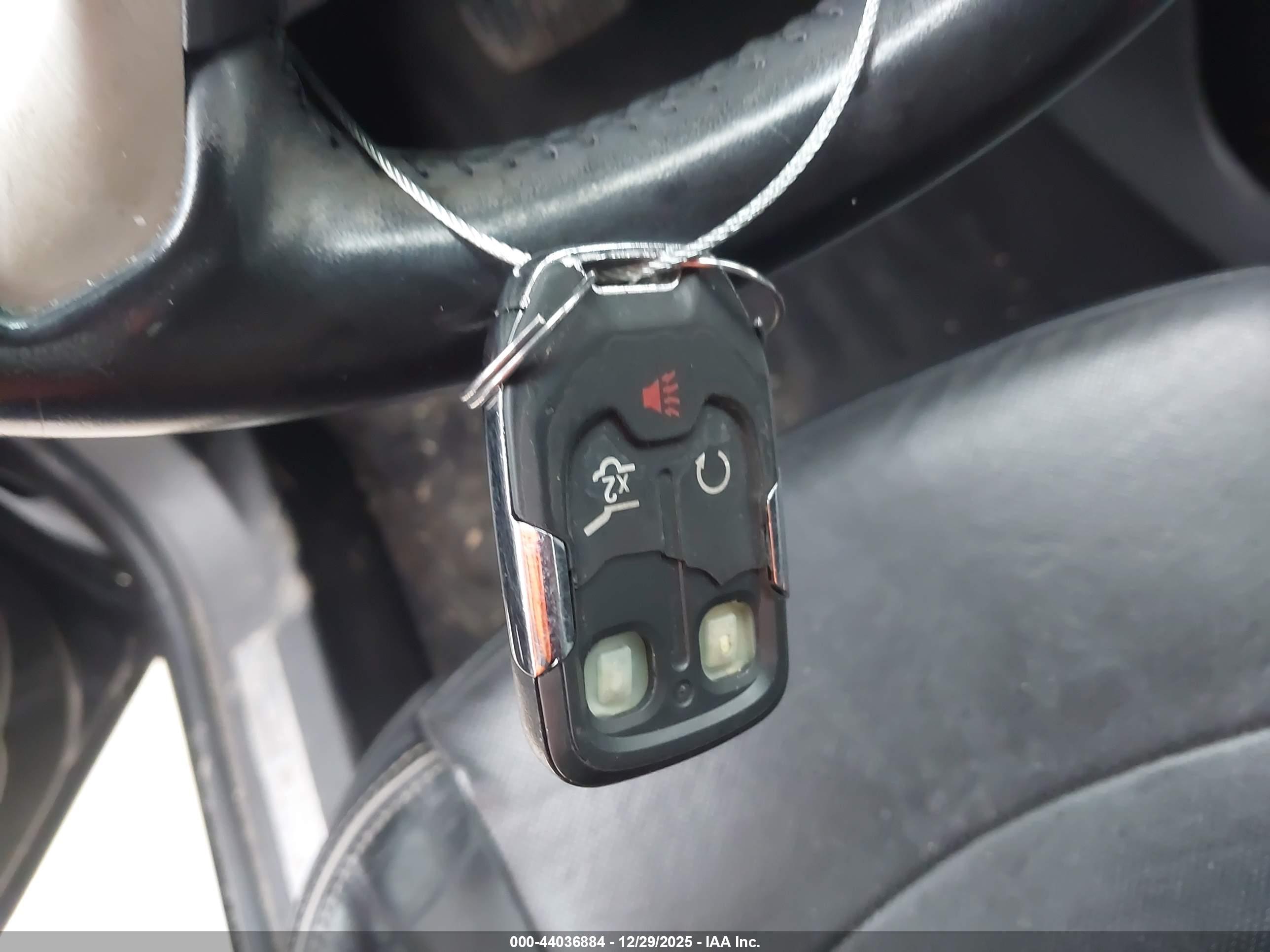 GMC TERRAIN image 11