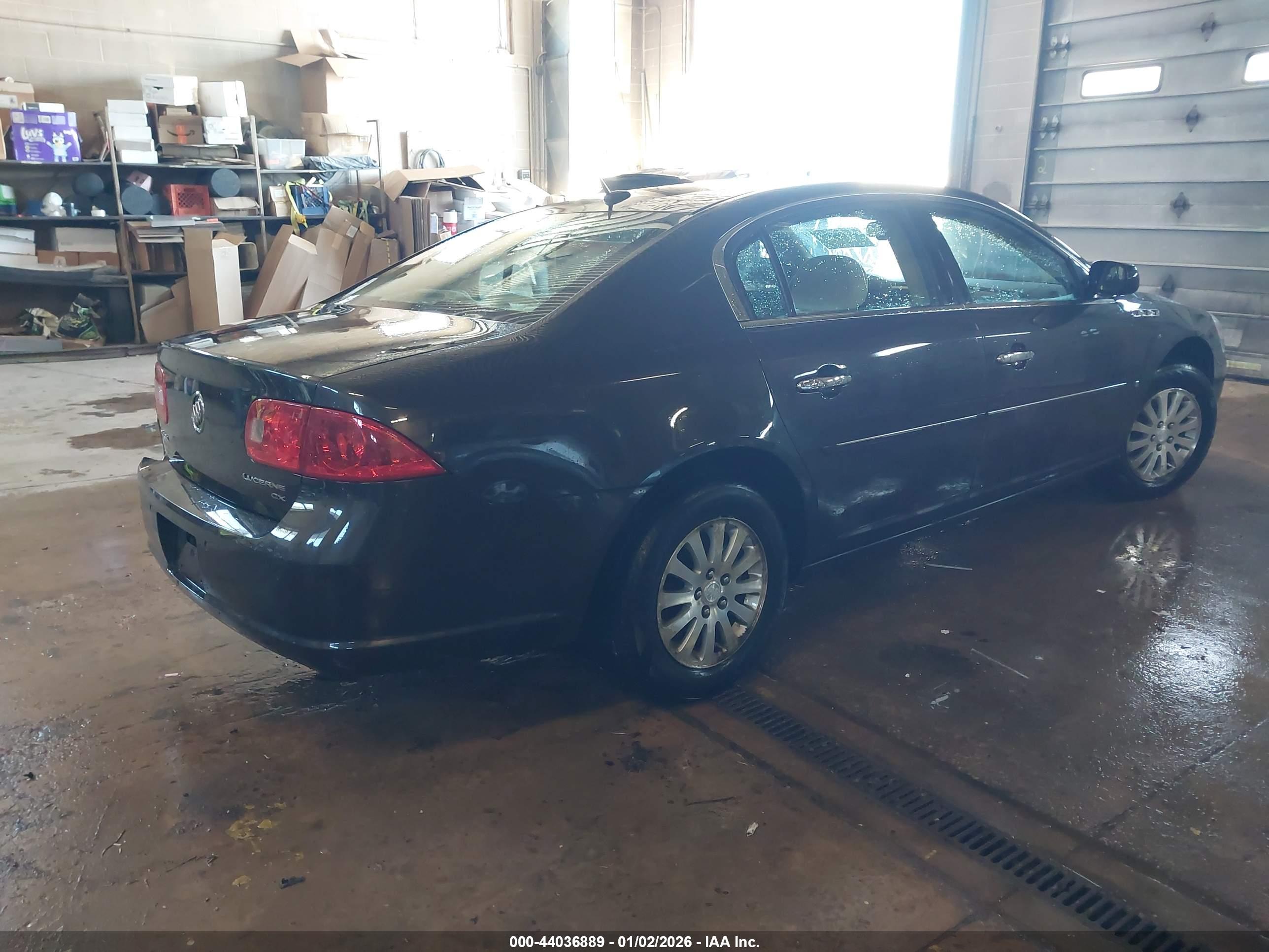 BUICK LUCERNE image 4