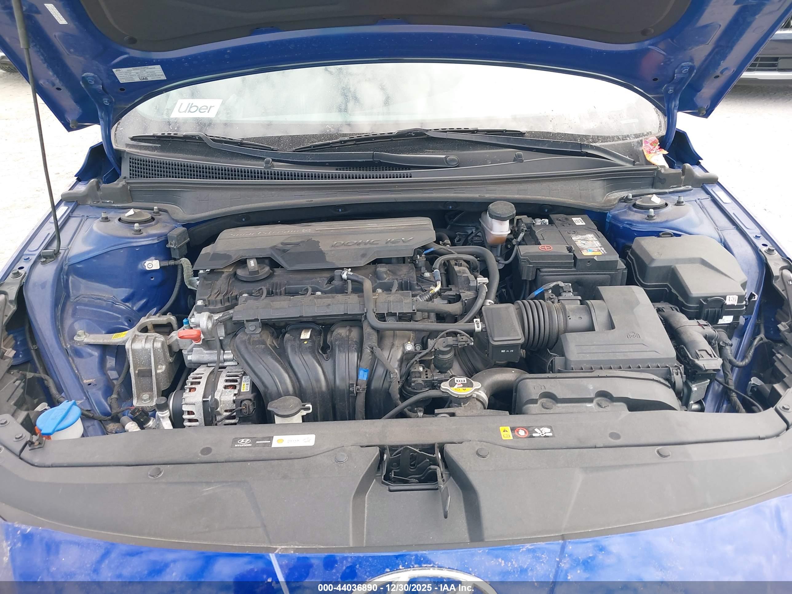 HYUNDAI ELANTRA image 10