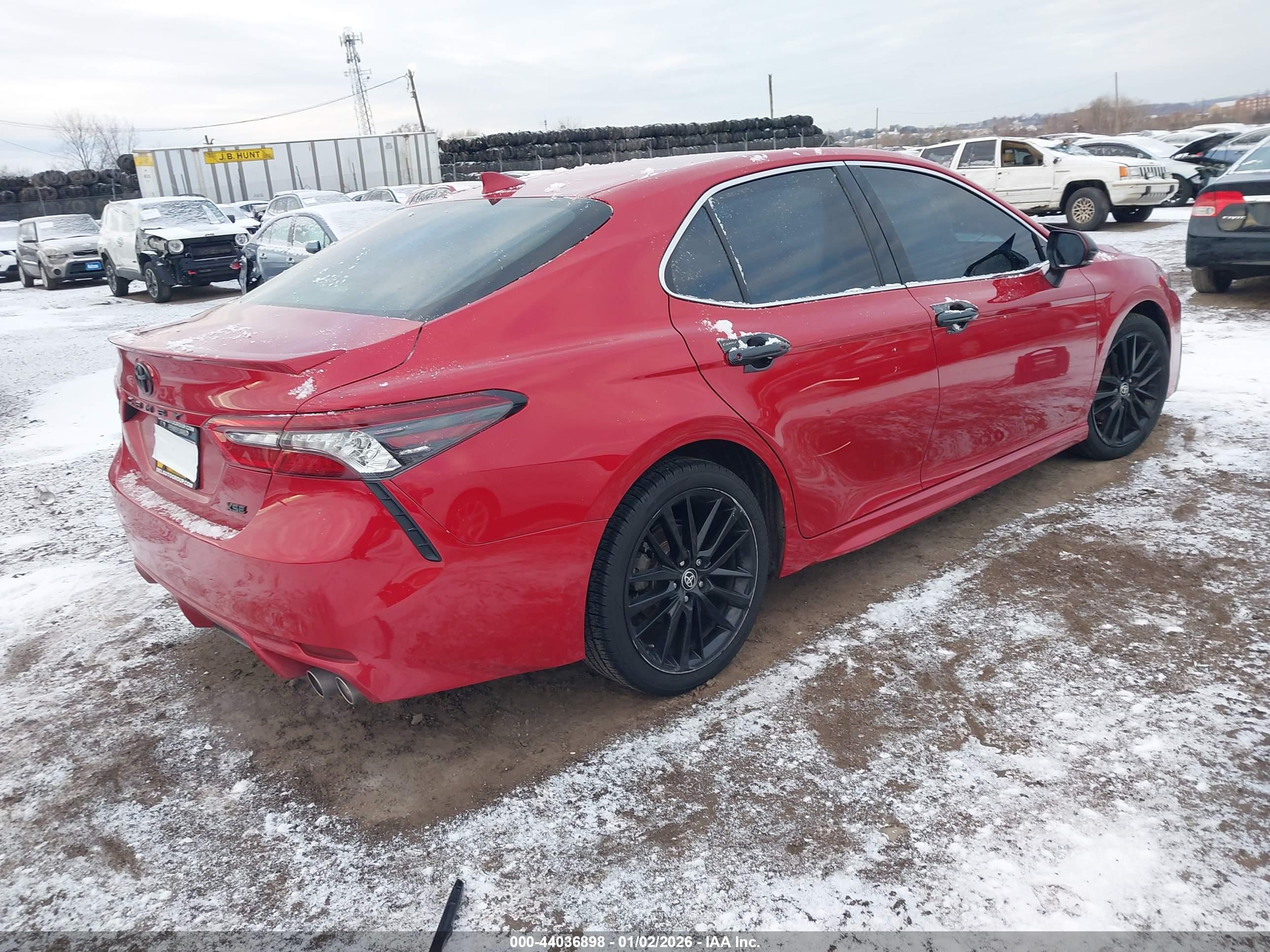 TOYOTA CAMRY image 4