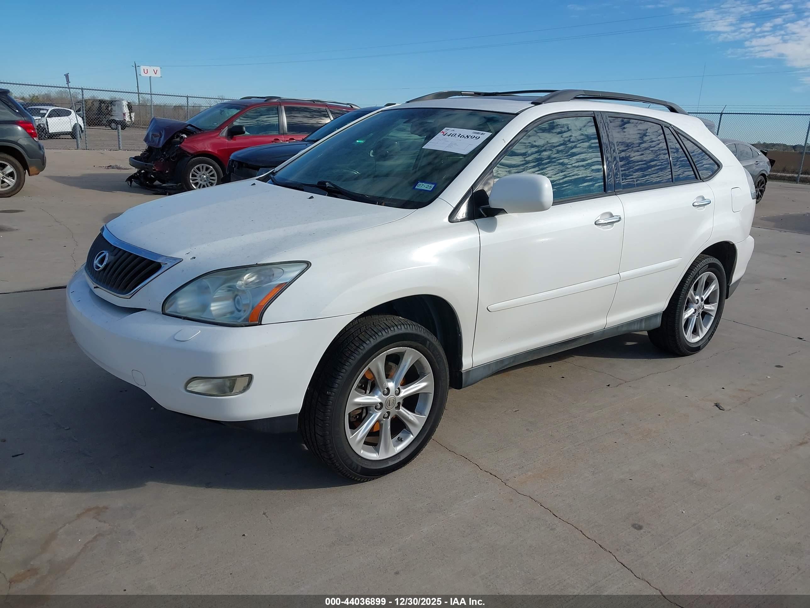 LEXUS RX image 2