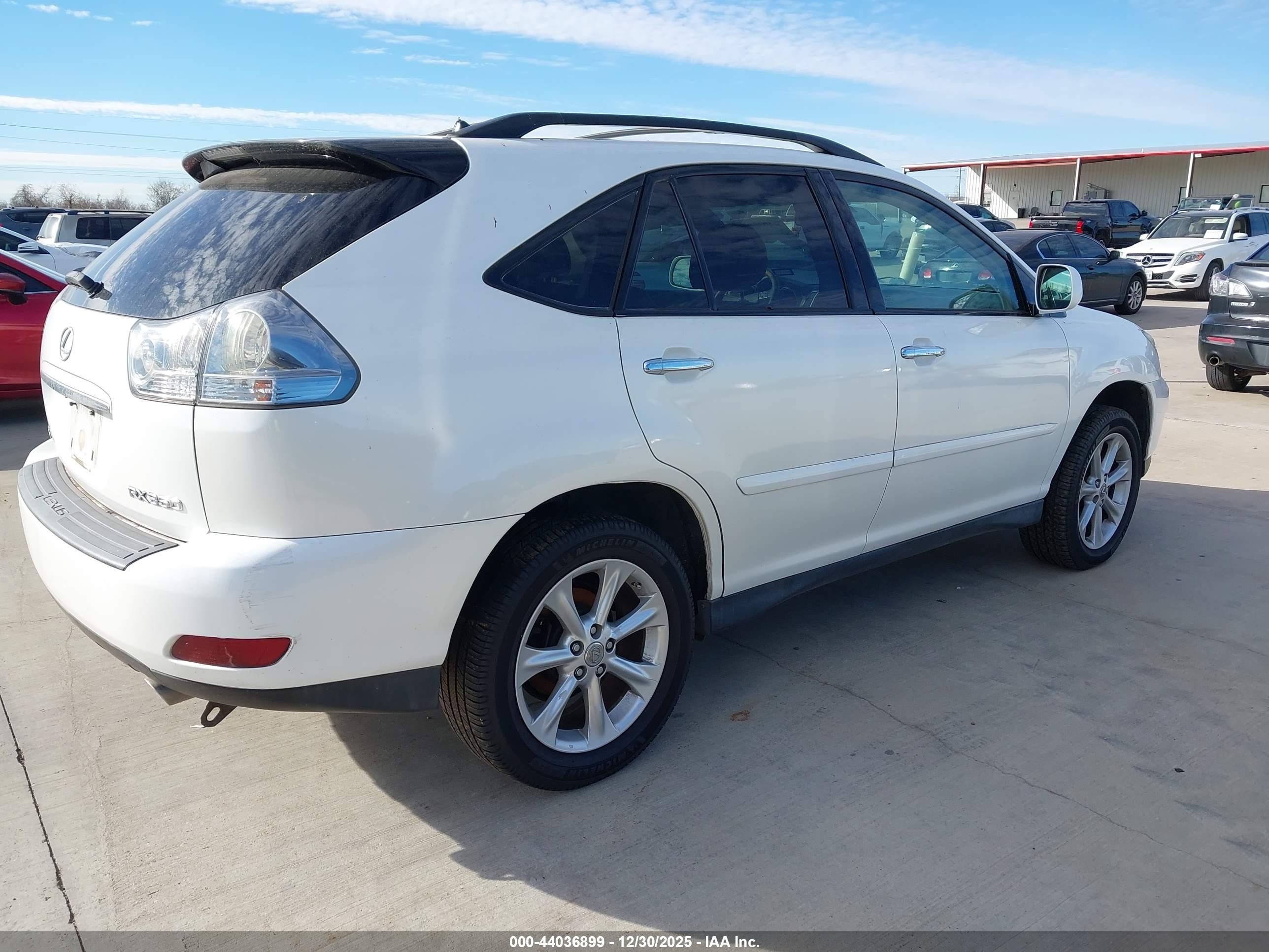 LEXUS RX image 4