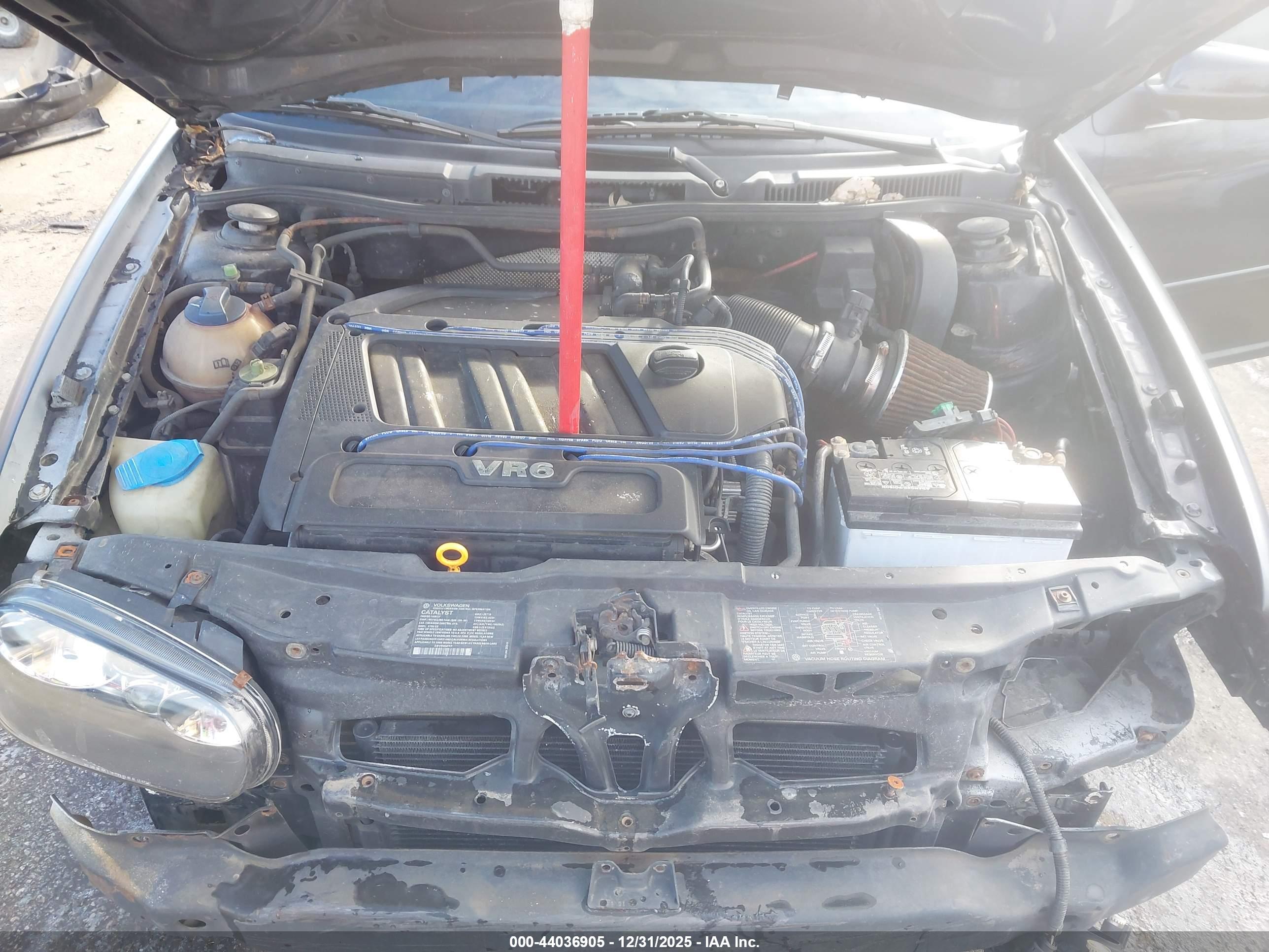 VOLKSWAGEN GTI image 10