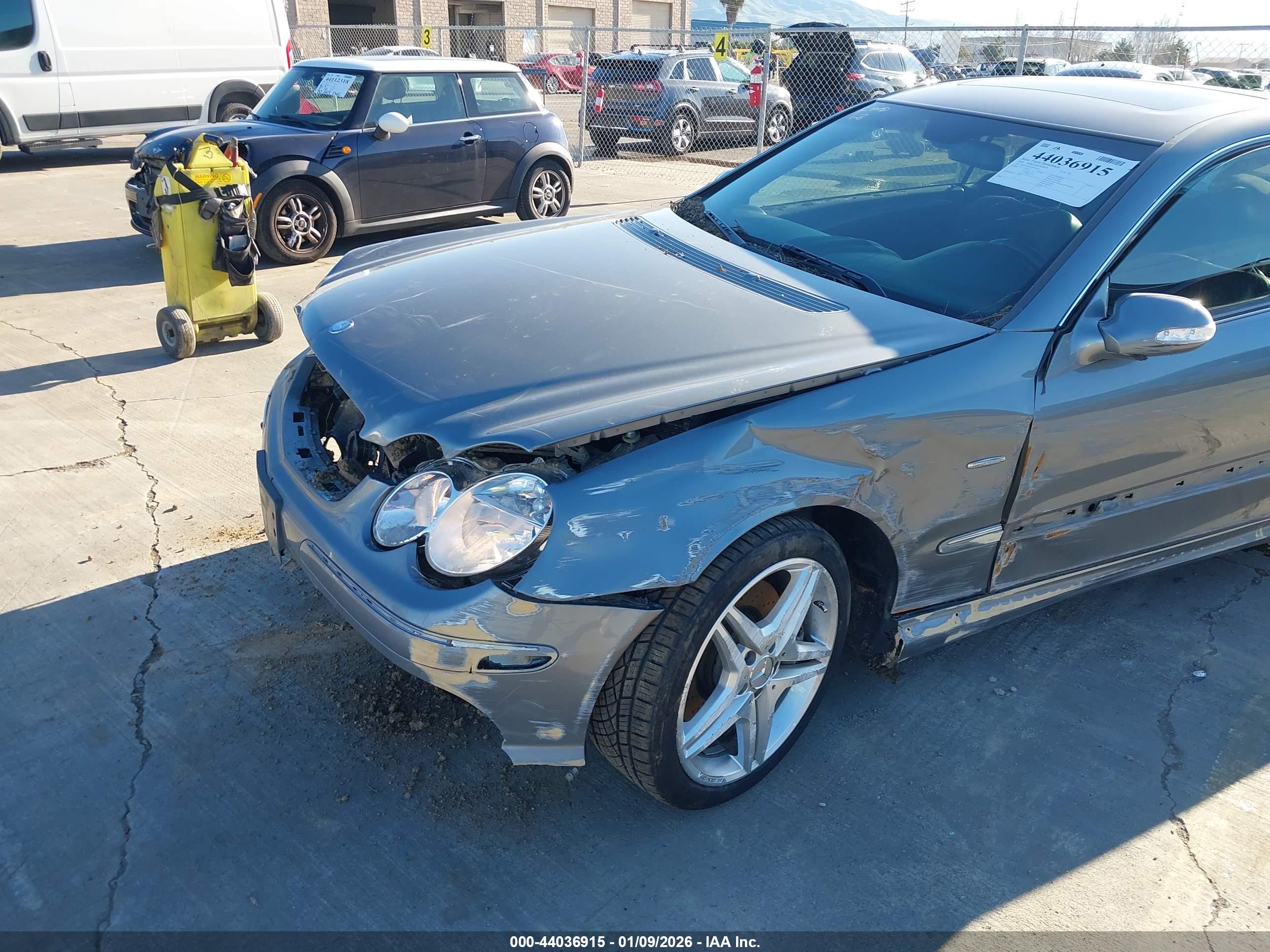 MERCEDES-BENZ CLK image 6