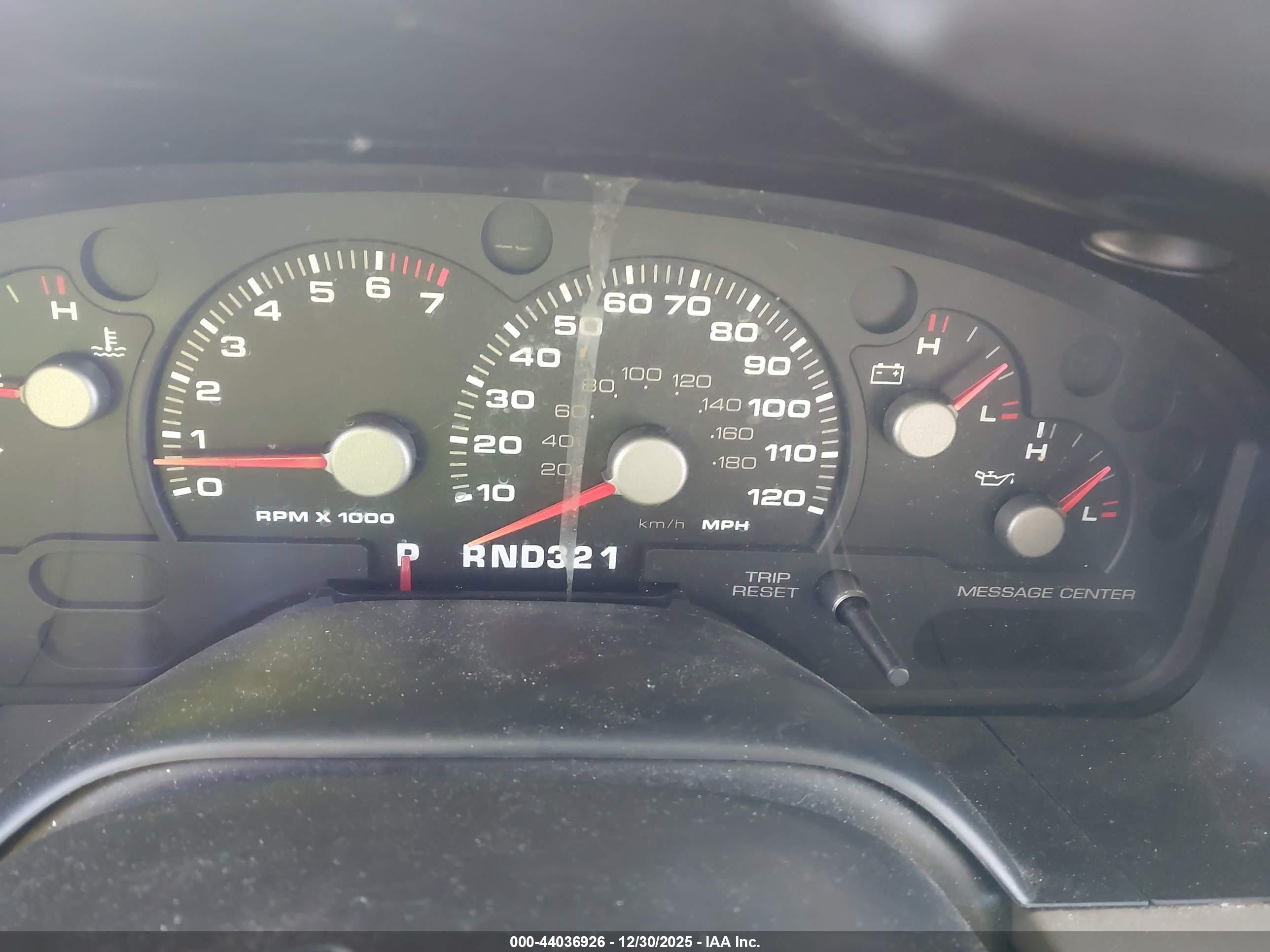 FORD EXPLORER image 7