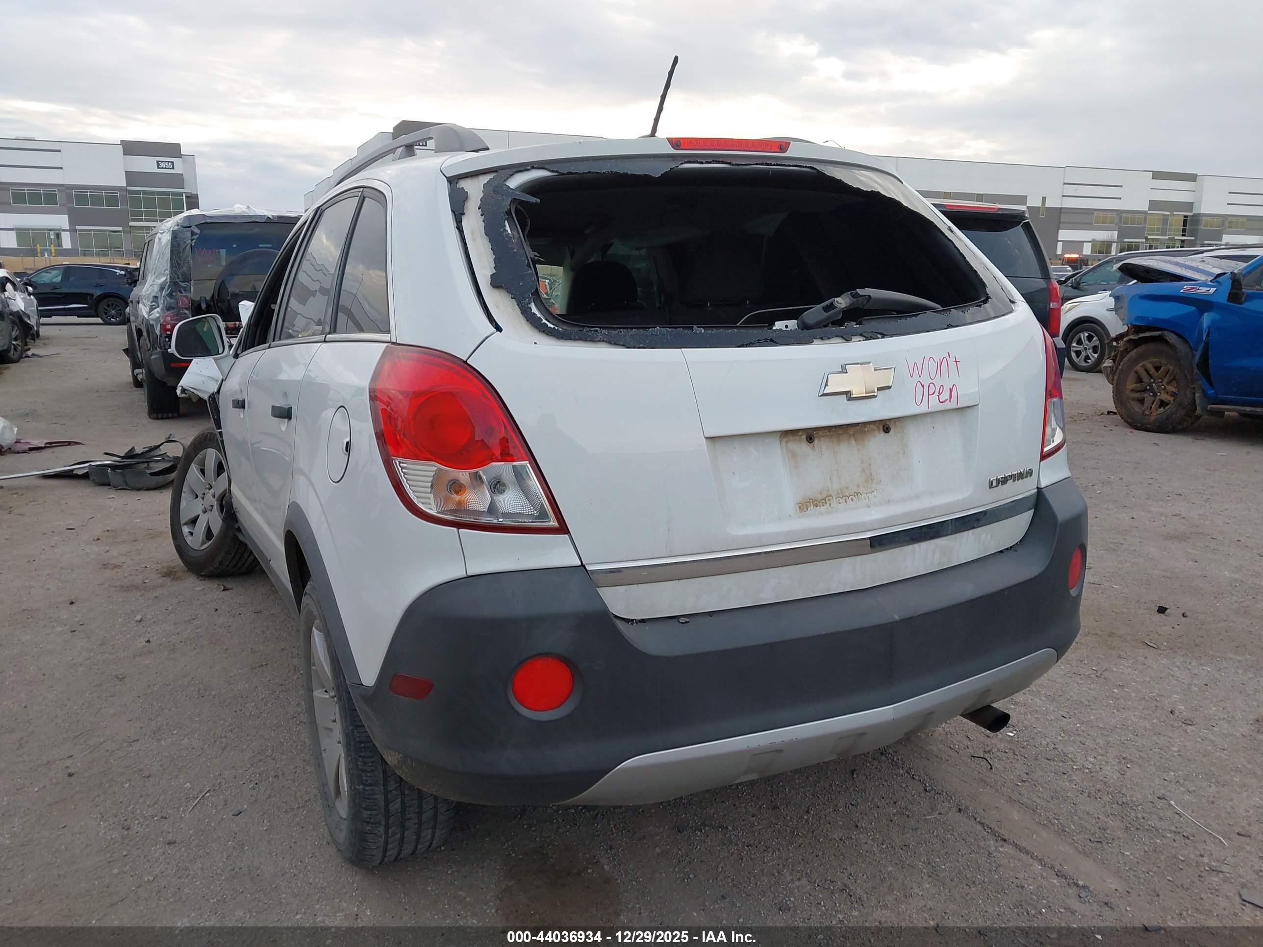 CHEVROLET CAPTIVA image 3