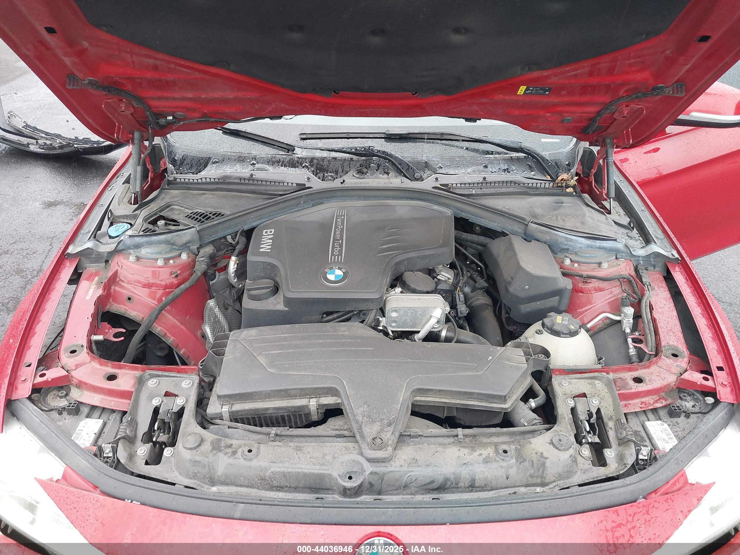 BMW 320I image 10