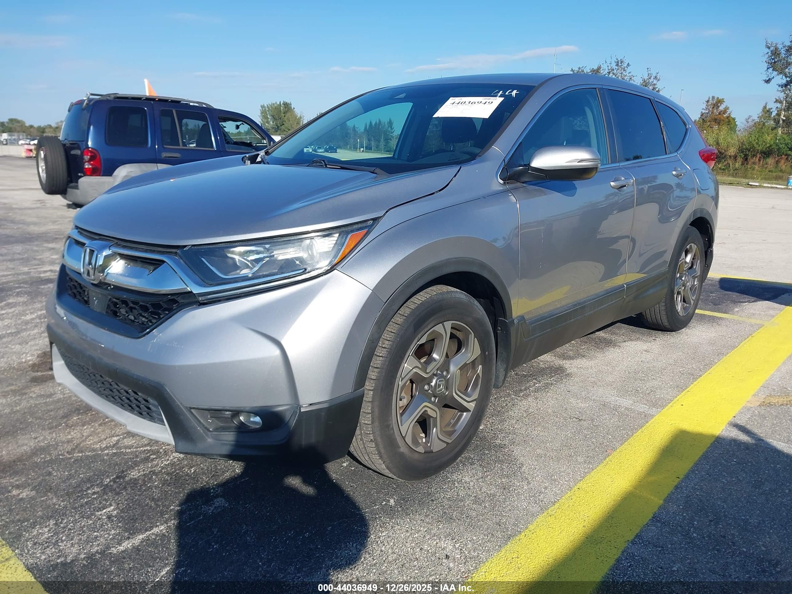 HONDA CR-V image 2