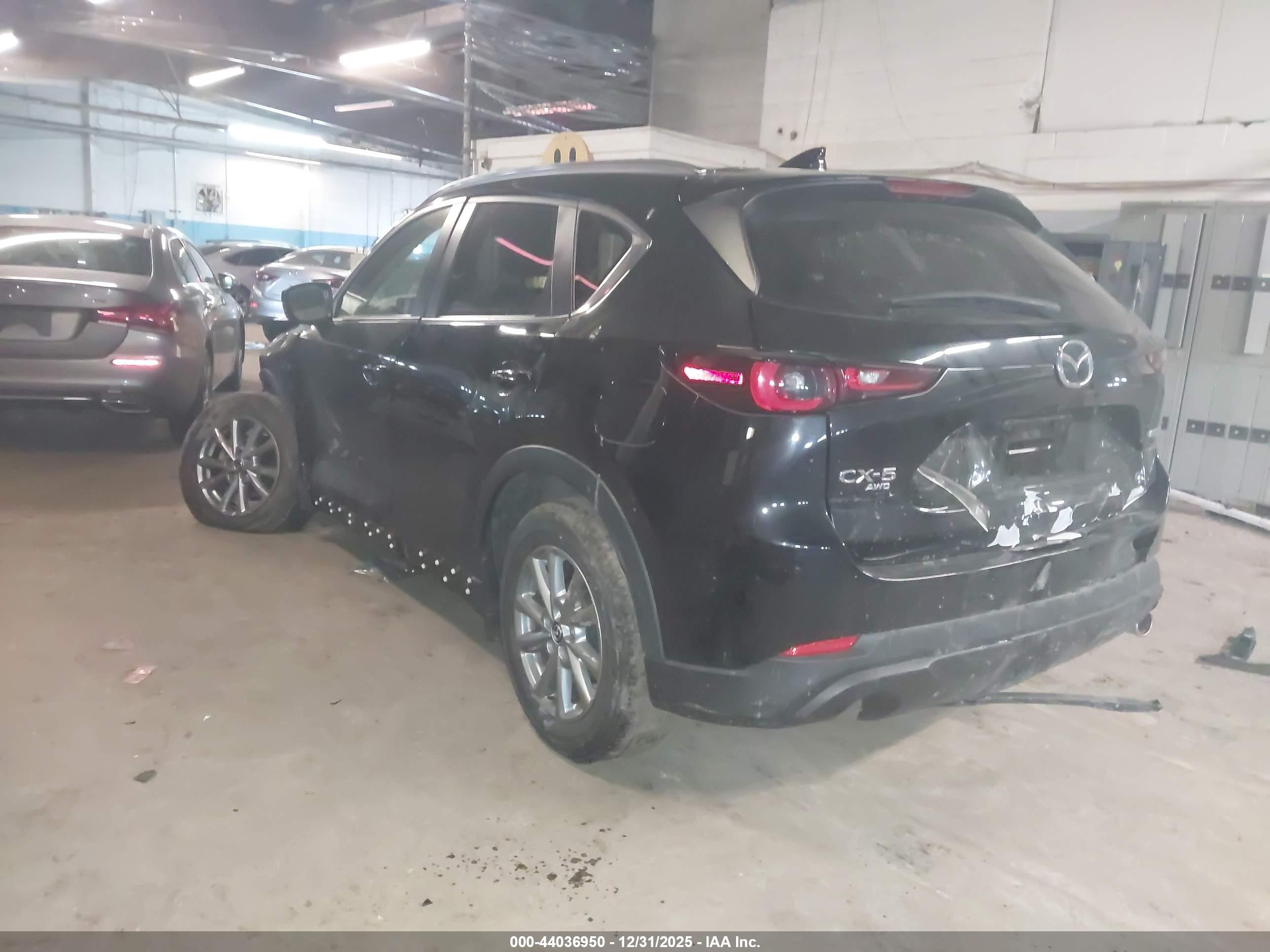 MAZDA CX-5 image 3