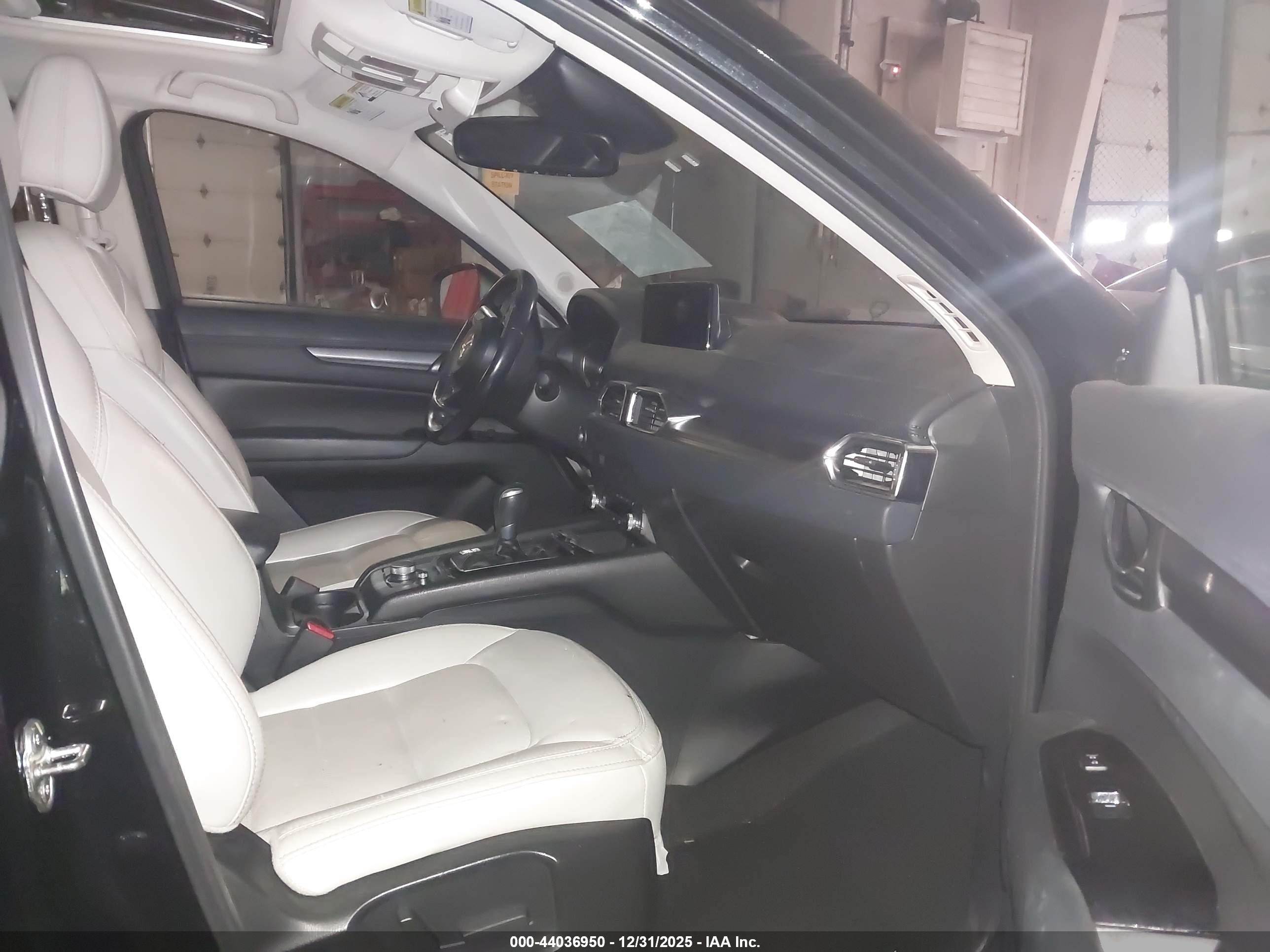 MAZDA CX-5 image 5