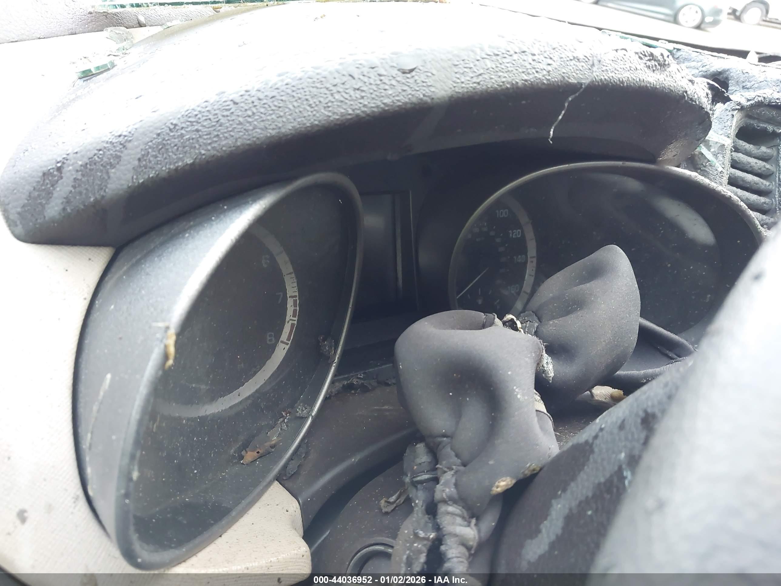 HYUNDAI SANTA image 7