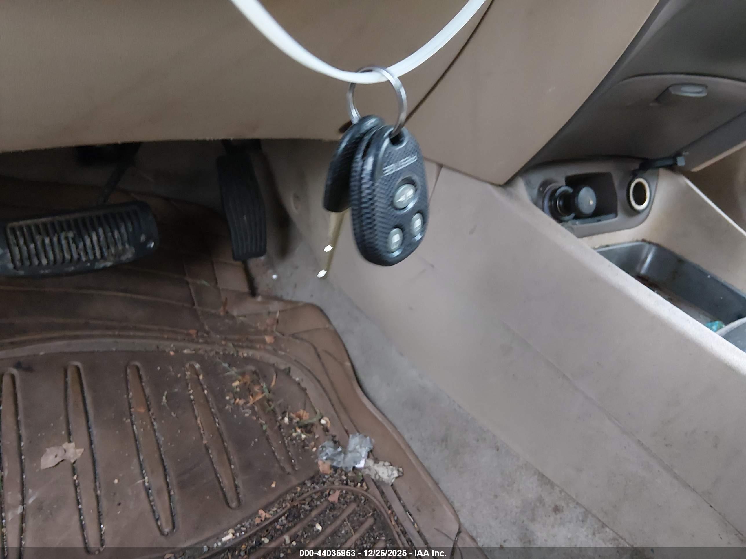 KIA RIO image 11