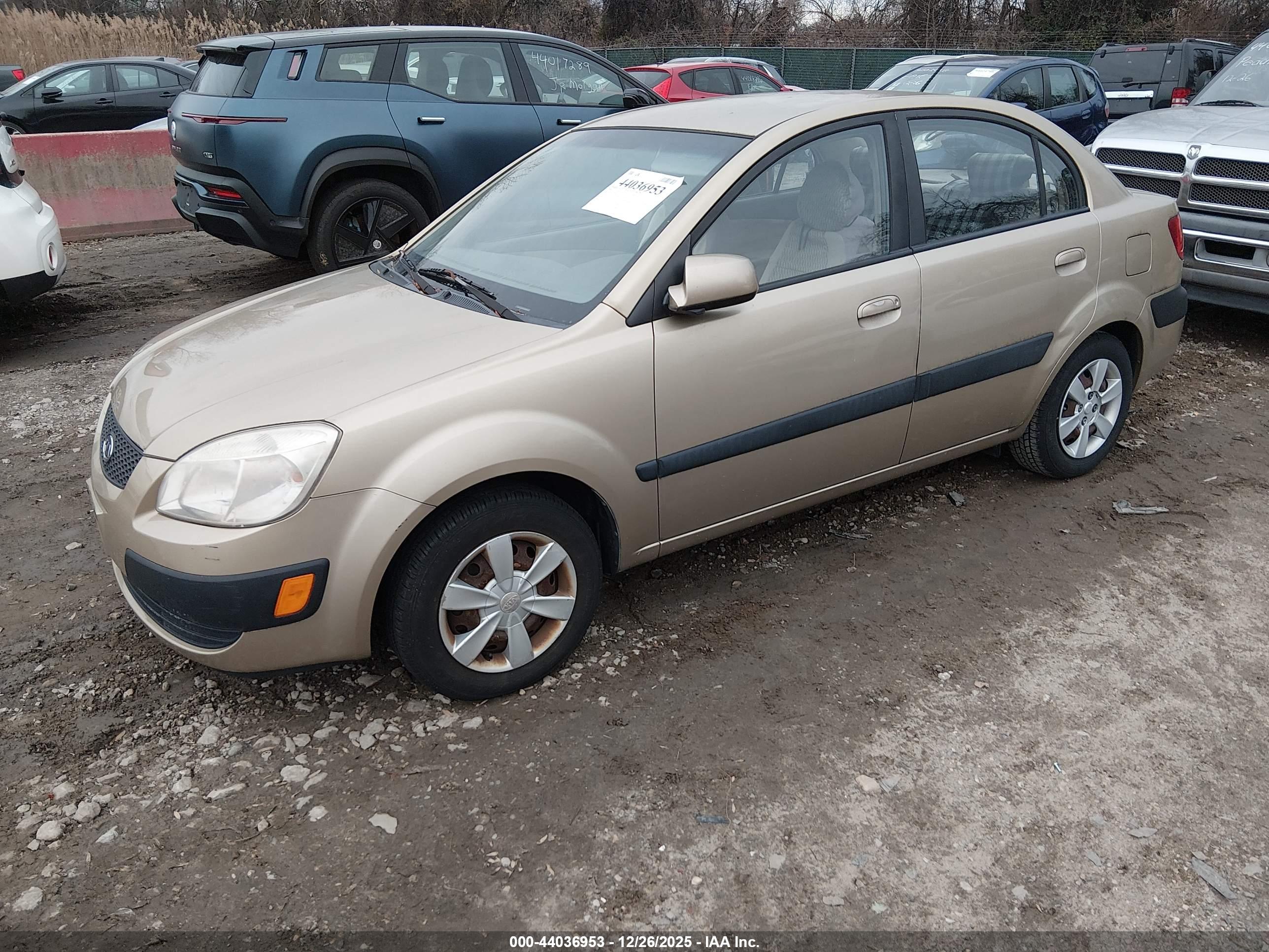 KIA RIO image 2