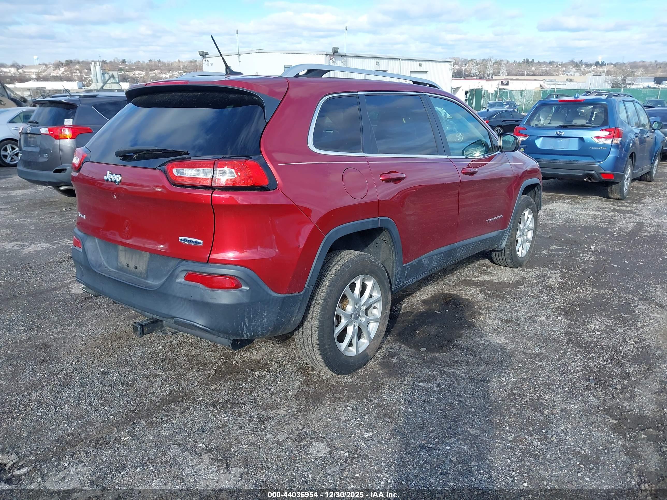 JEEP CHEROKEE image 4