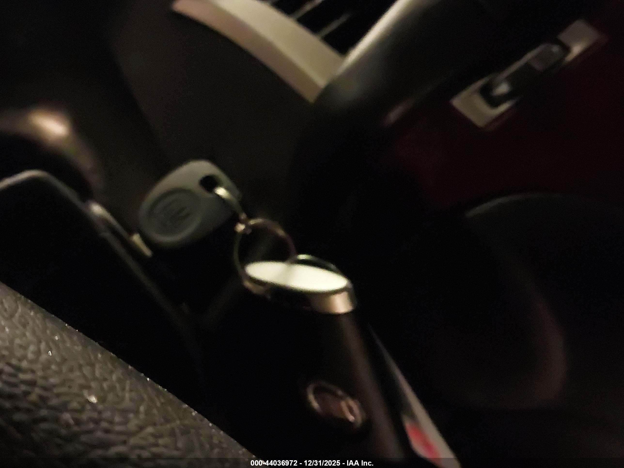 CADILLAC ESCALADE image 11